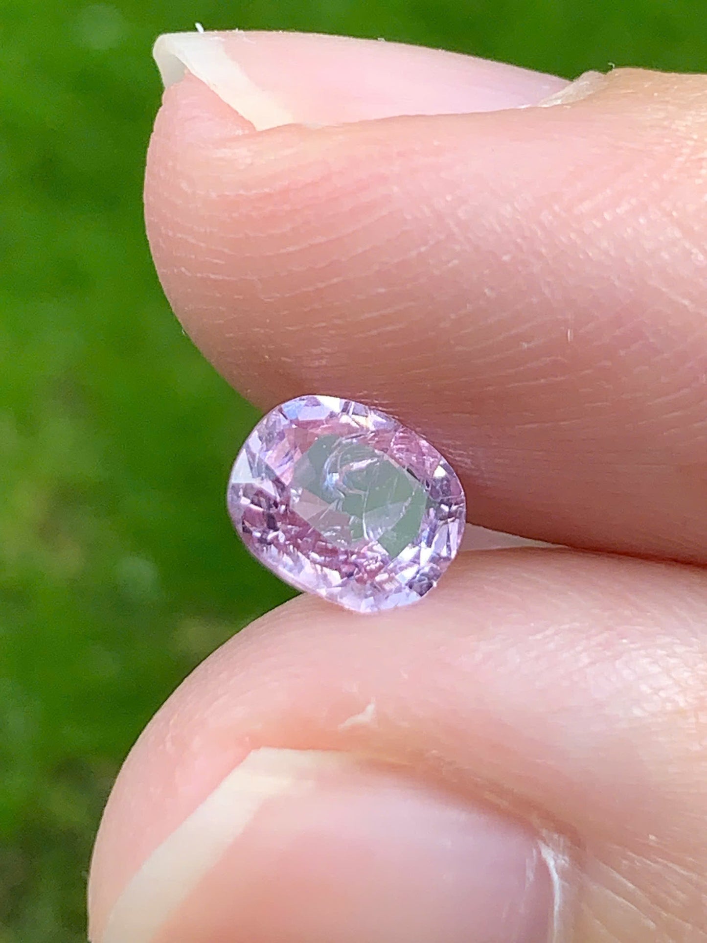 Natural Pink Sapphire LucYen 0.72ct _ 18092521