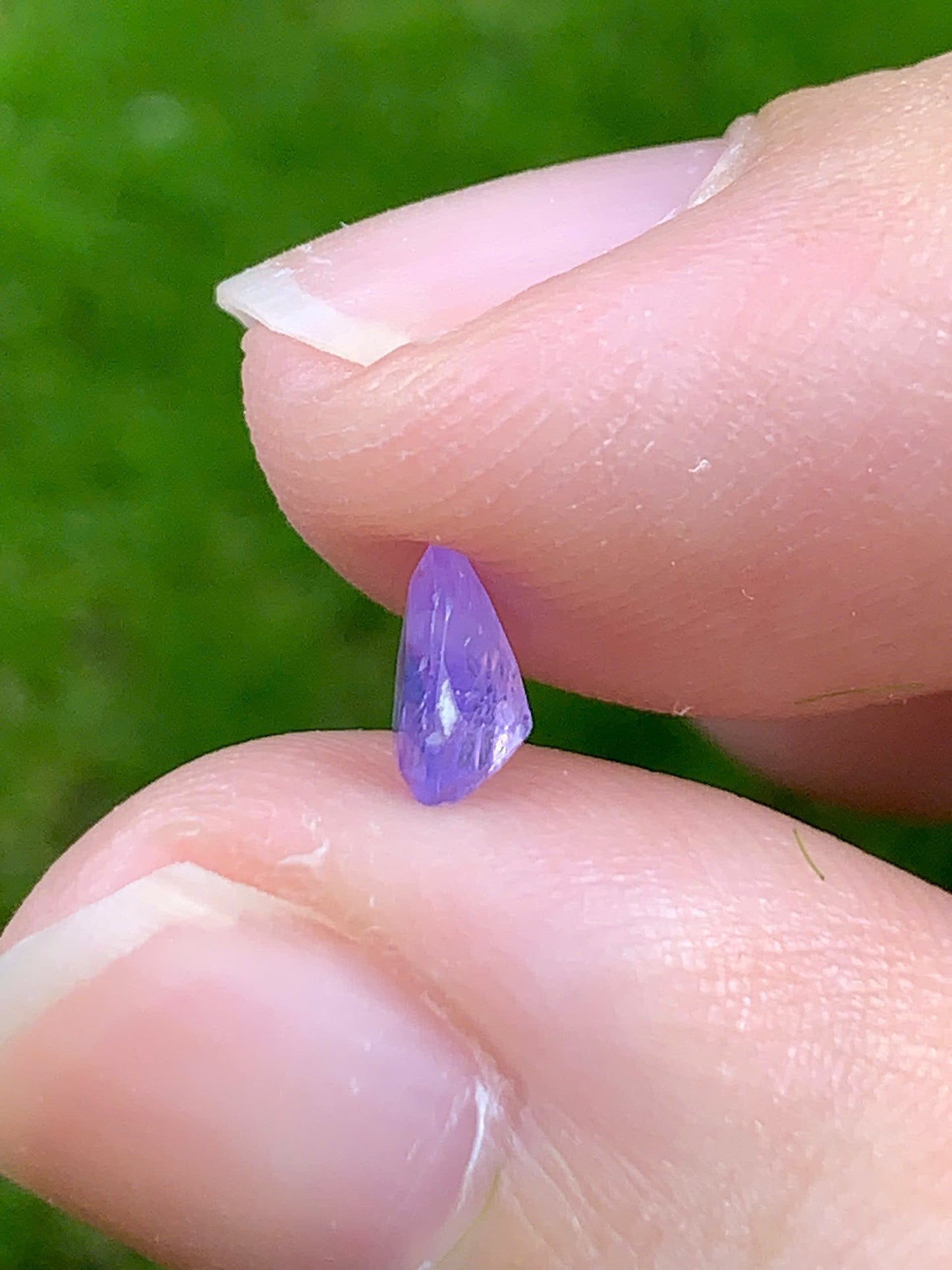 Natural Purple sapphire LụcYên 0.44ct_ 19082530