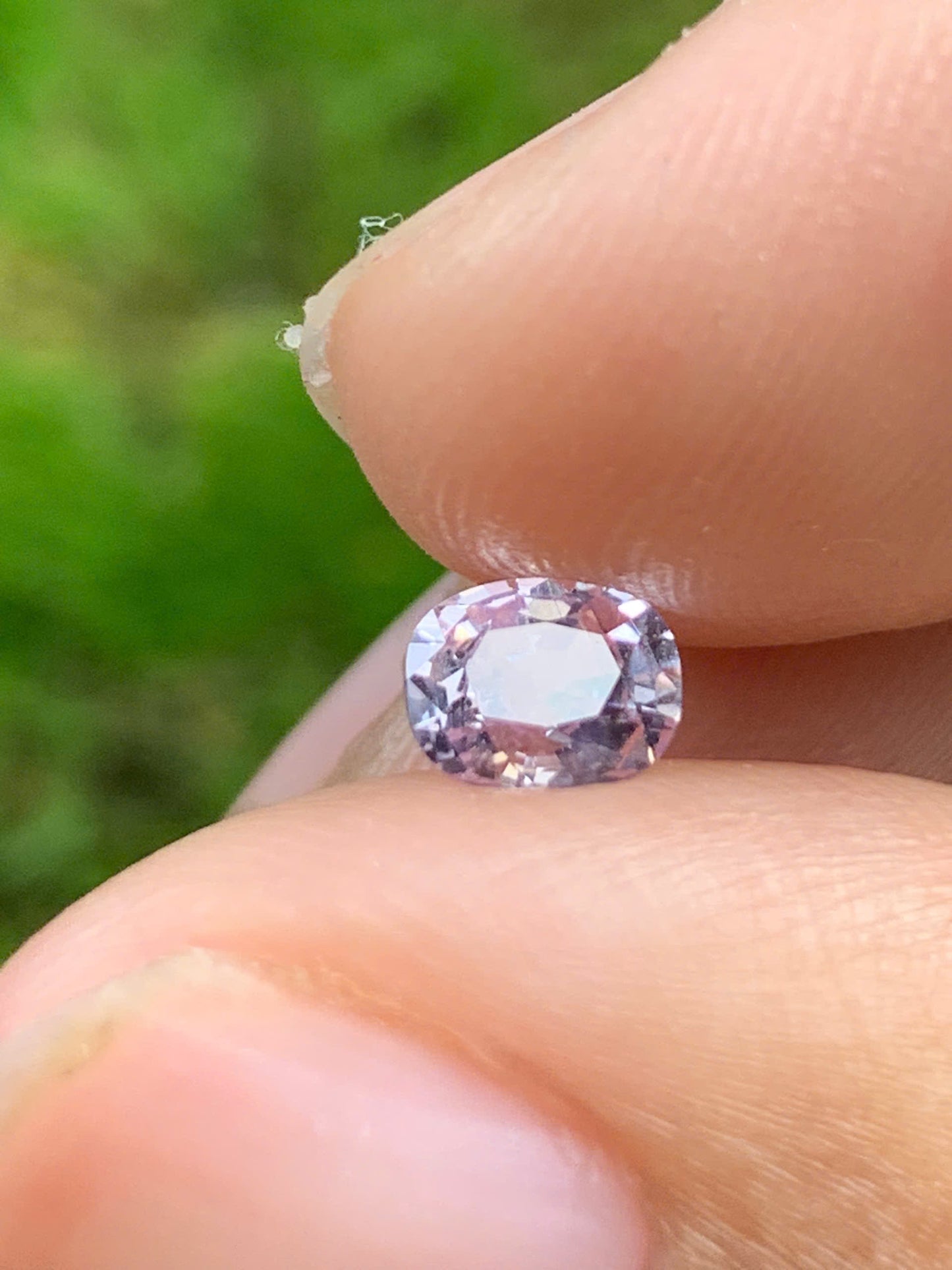 Natural White sapphire LụcYên 0.54ct_ 20092503