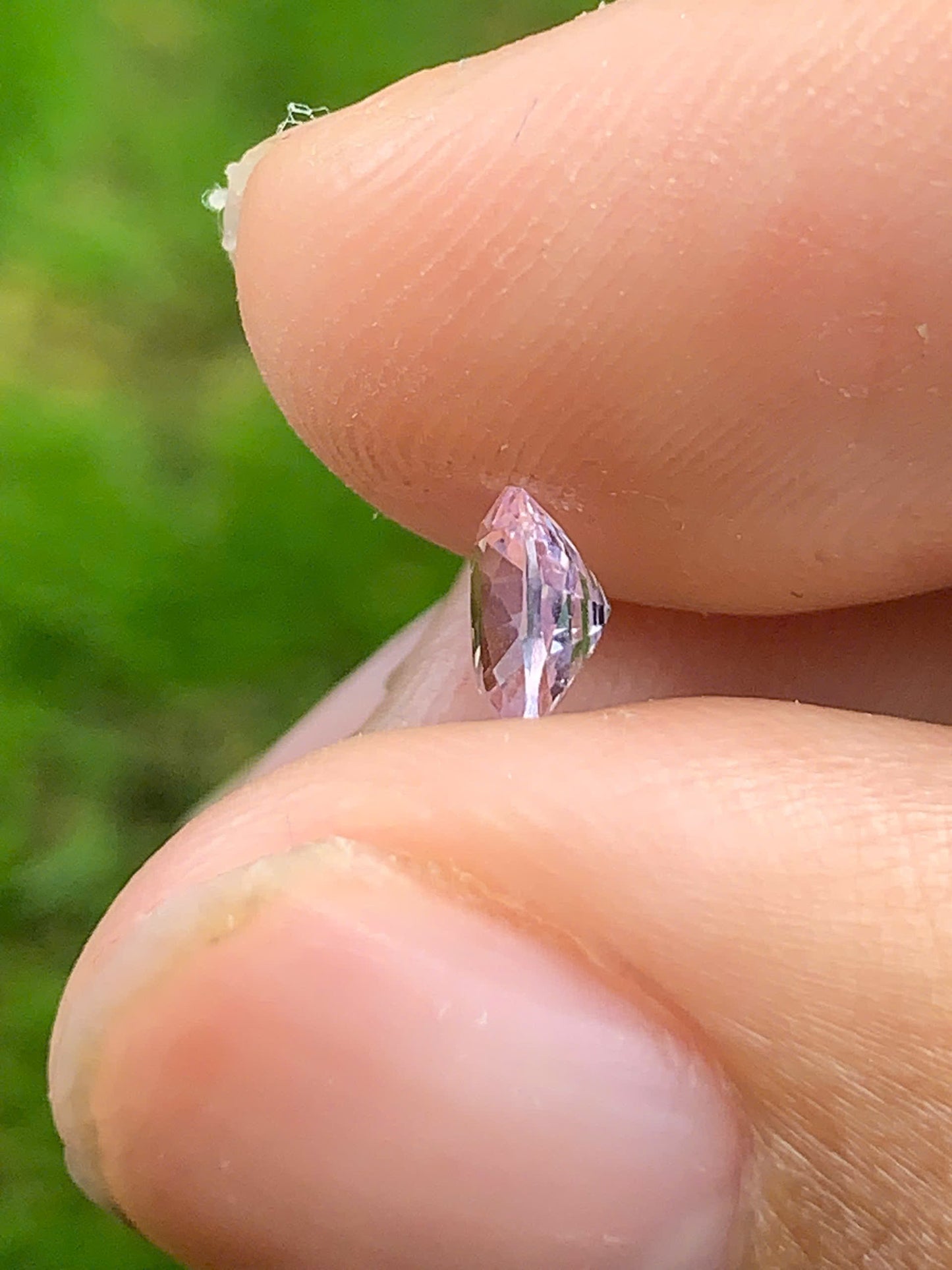 Natural White sapphire LụcYên 0.54ct_ 20092503