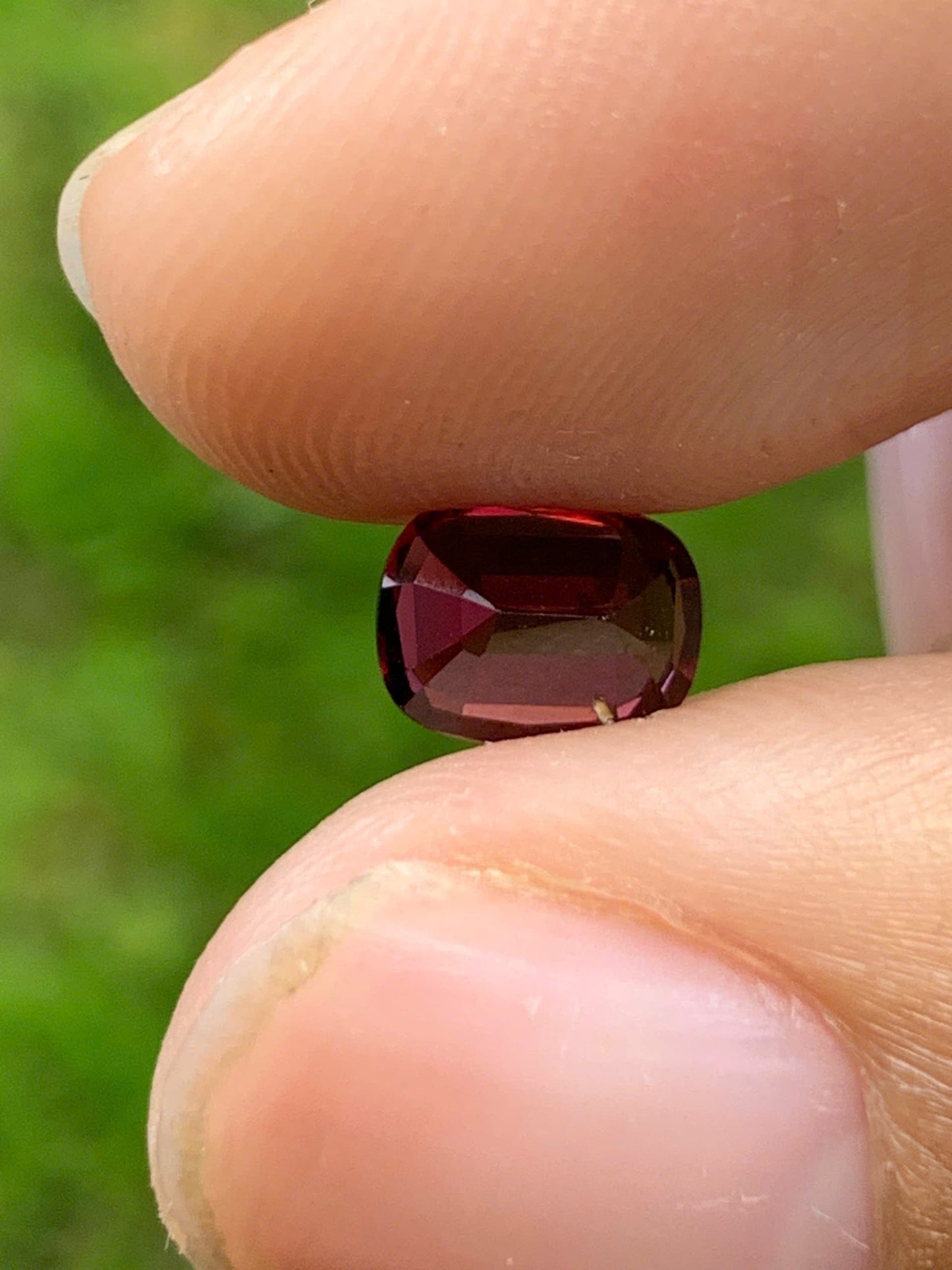 Natural Red Garnet 1.185ct - 20092509