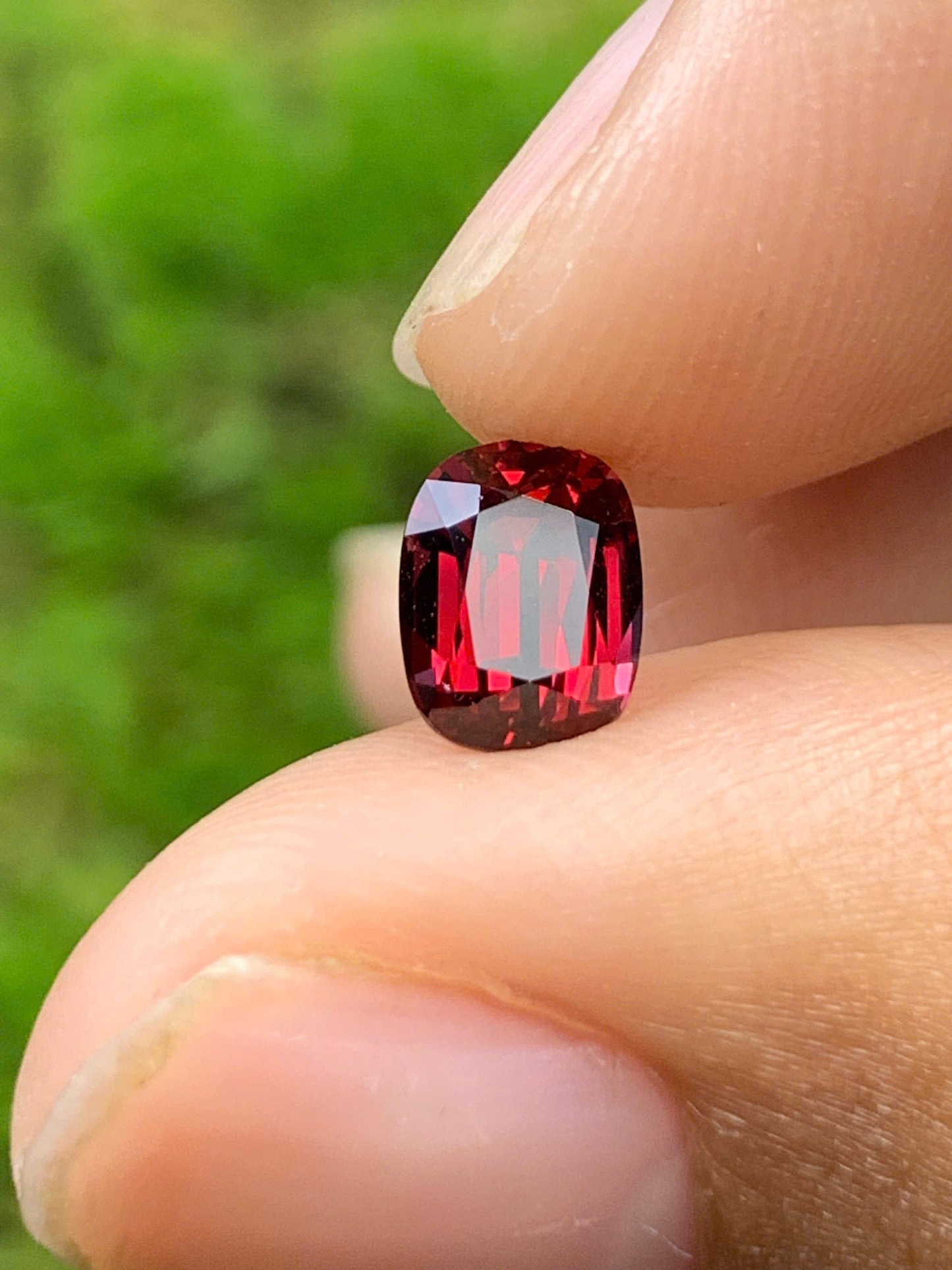 Natural Red Garnet 1.185ct - 20092509