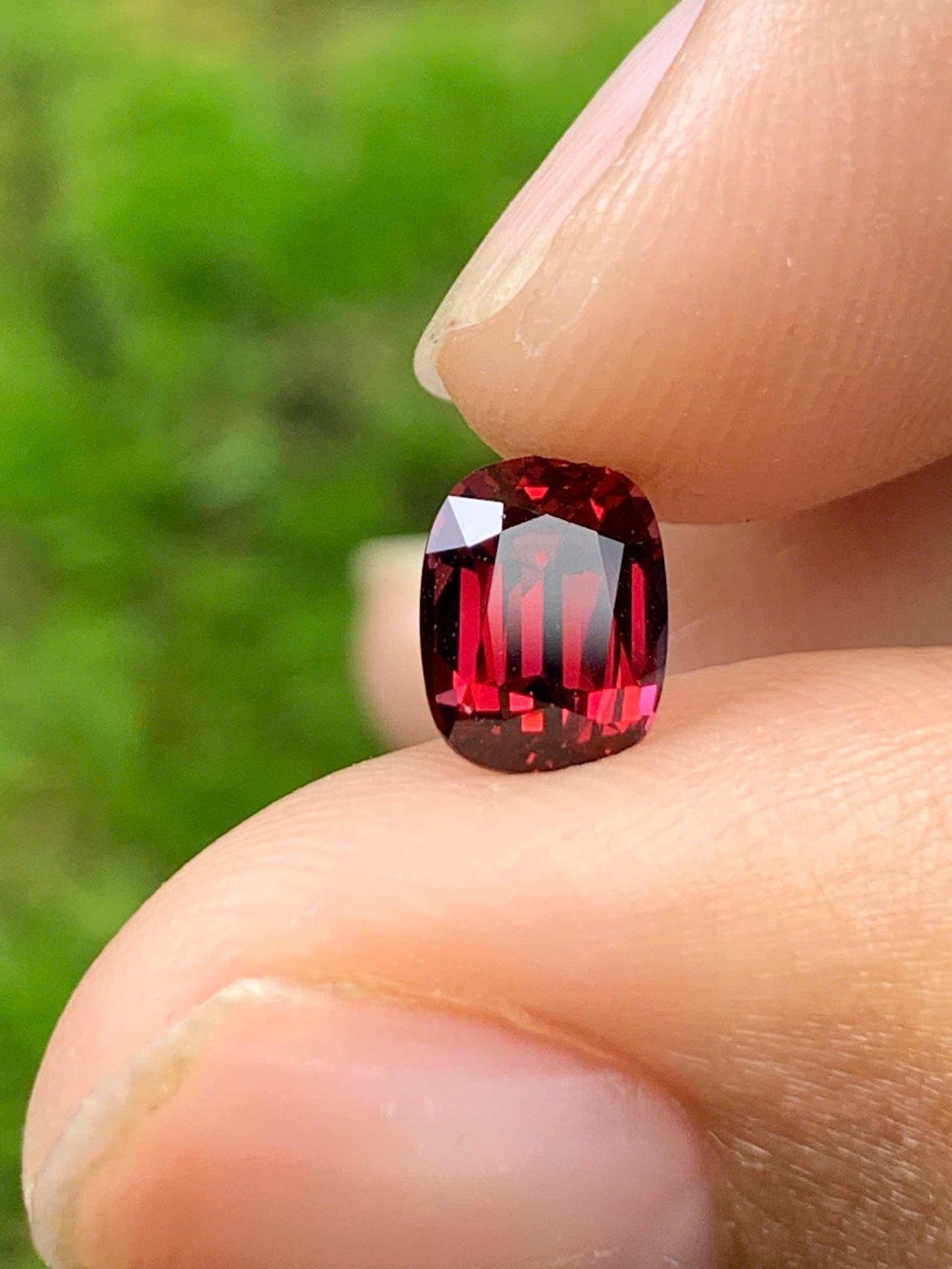 Natural Red Garnet 1.185ct - 20092509