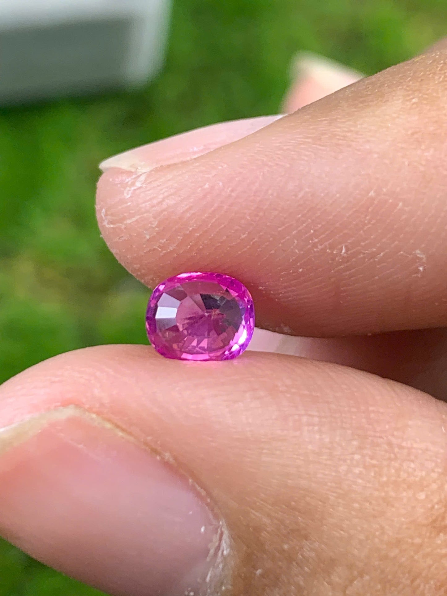 Natural Pink Sapphire LucYen 0.7ct _ 02102501