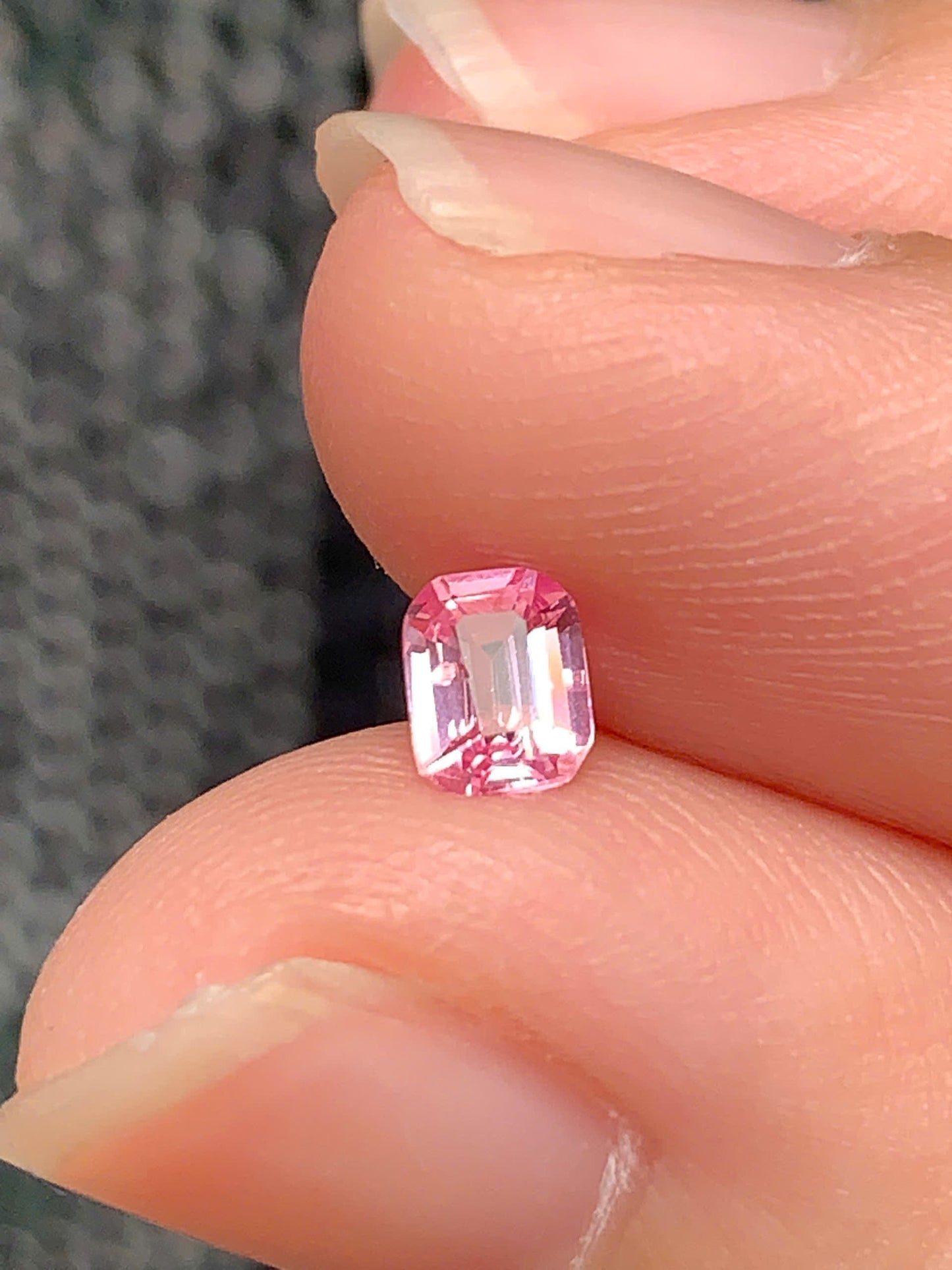 Natural Pink Spinel LucYen 0.4ct - 10102502
