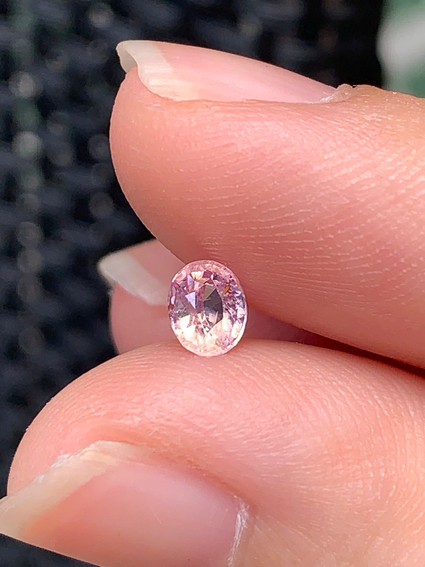 Natural White Pink Spinel LucYen 0.46ct - 1010203