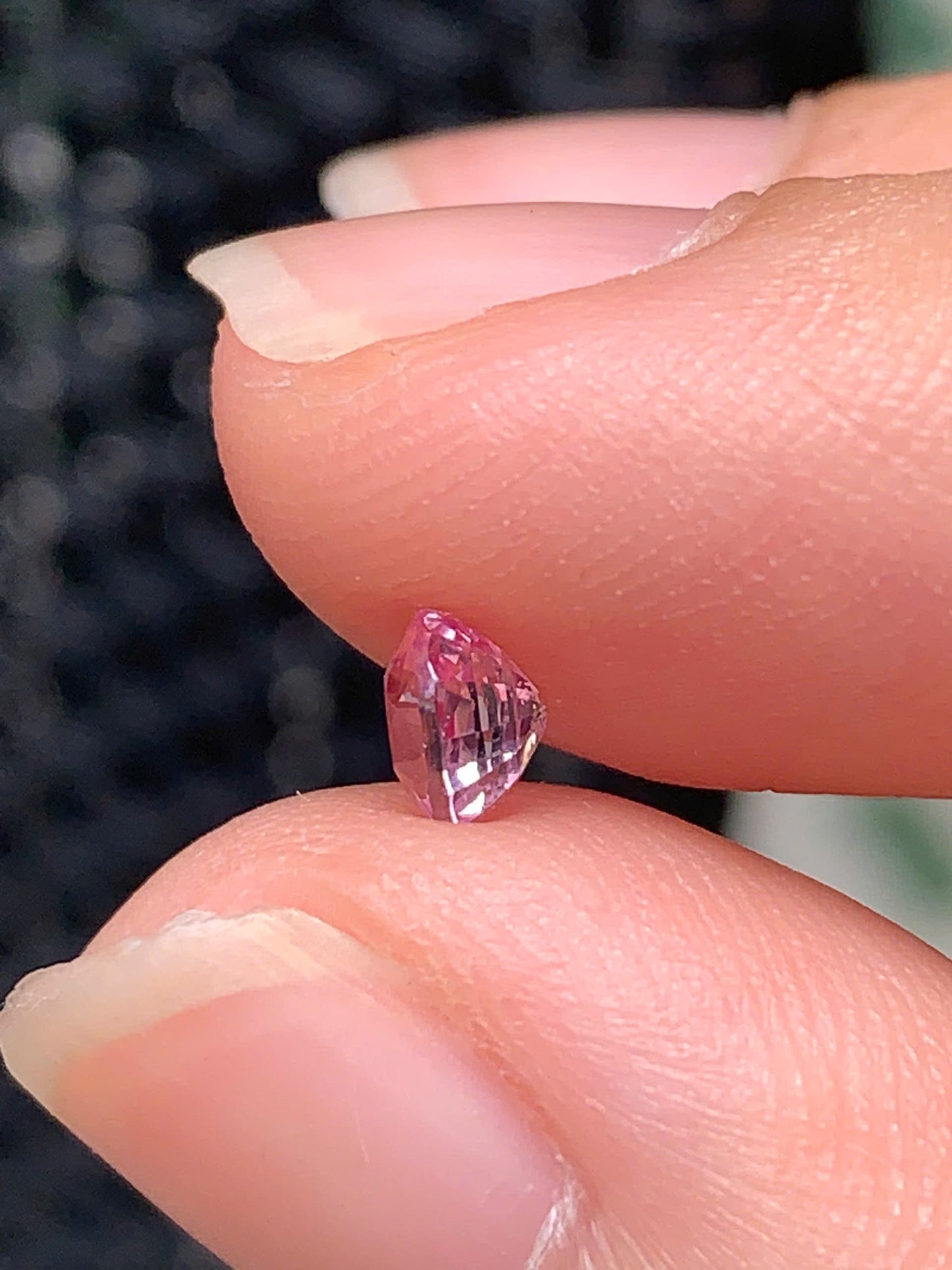 Natural White Pink Spinel LucYen 0.46ct - 1010203