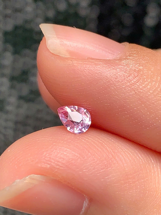 Natural Pink Spinel LucYen 0.26ct - 10102508