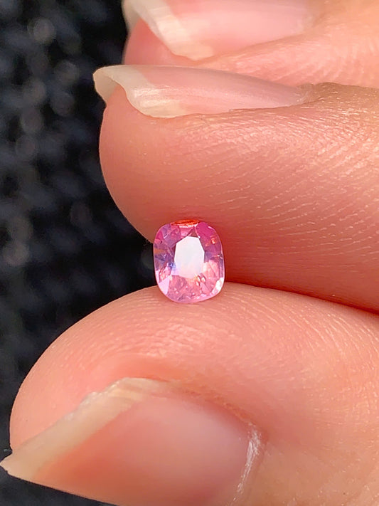 Natural pink sapphire LụcYên 0.37ct_ 10102511