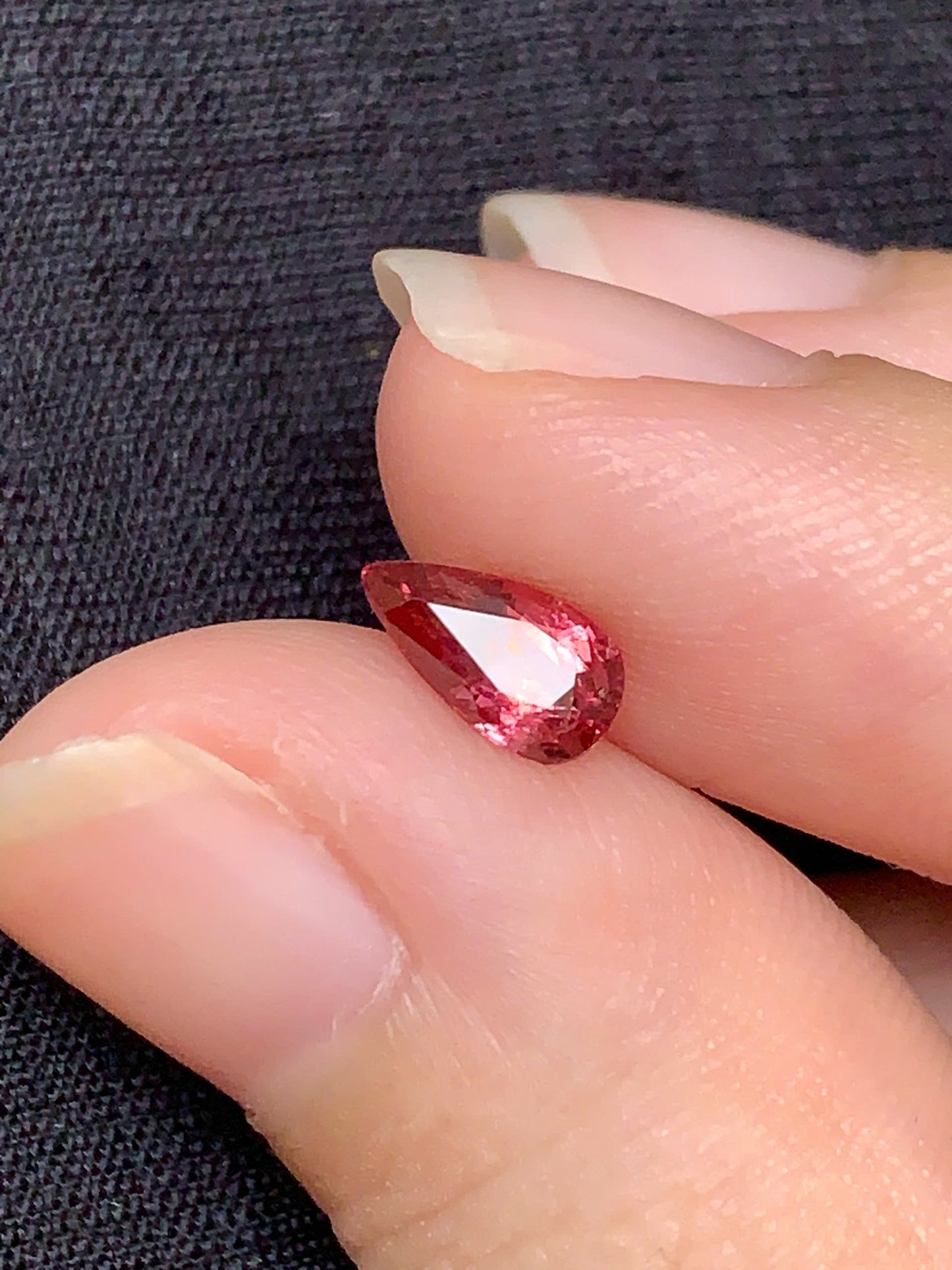 Natural Red Spinel LucYen 0.695ct -16102503