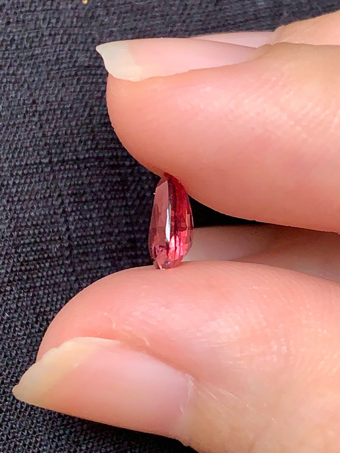 Natural Red Spinel LucYen 0.695ct -16102503