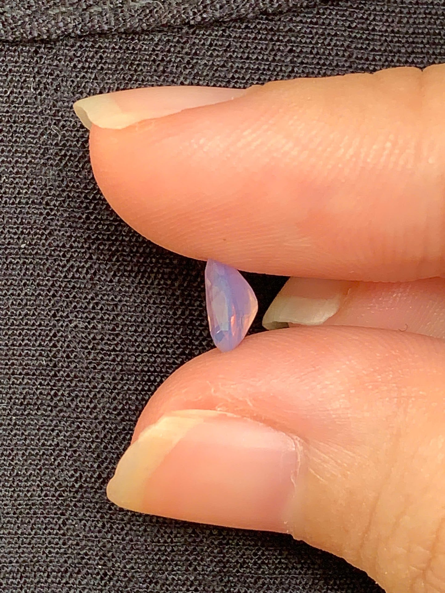 Natural Lavender Sapphire Luc Yen 0.705ct - 16102509