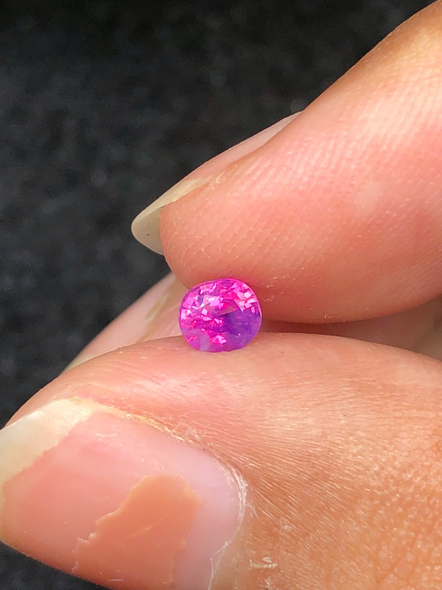 Hot Pink silky sapphire LụcYên_06112508