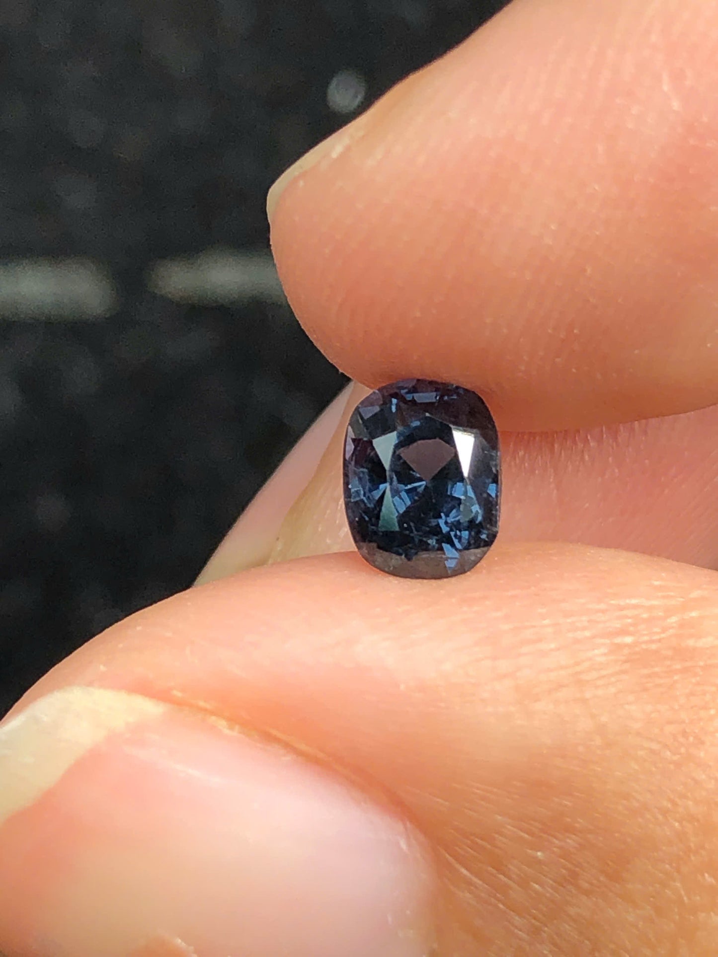 Natural deep blue spinel LucYen 0.78ct - 19112511