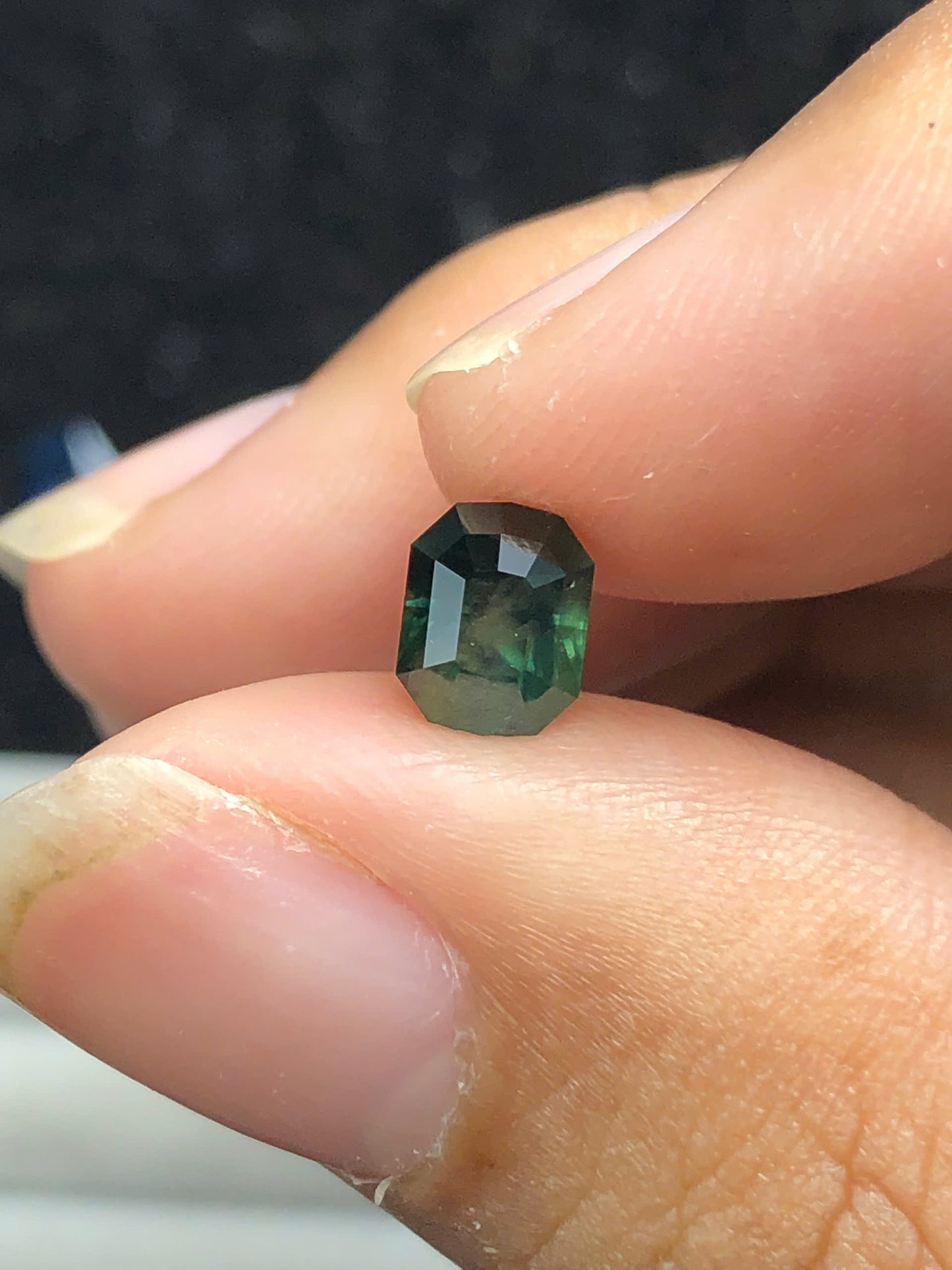 Green Sapphire LucYen (HEAT)  1.26ct _ 24112510