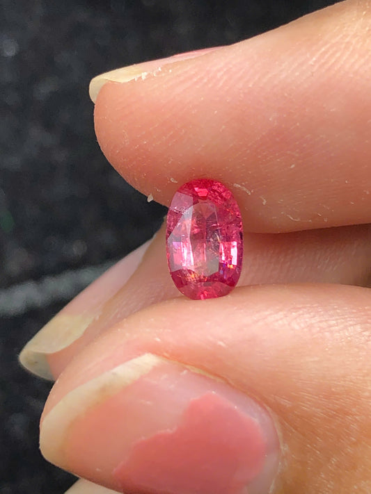 Natural Pink Red spinel LucYen 0.96ct - 29112503