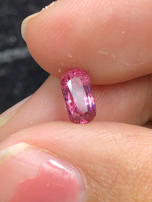 Natural Pink Red spinel LucYen 1.05ct - 29112504