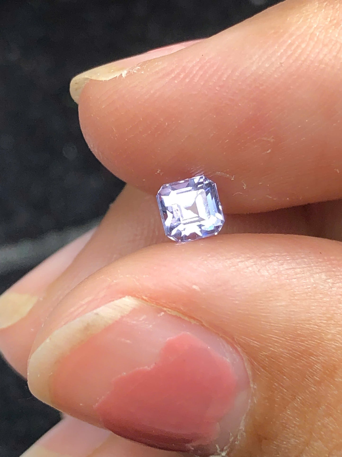 Natural Bluish white Spinel LucYen 0.48ct - 30112503