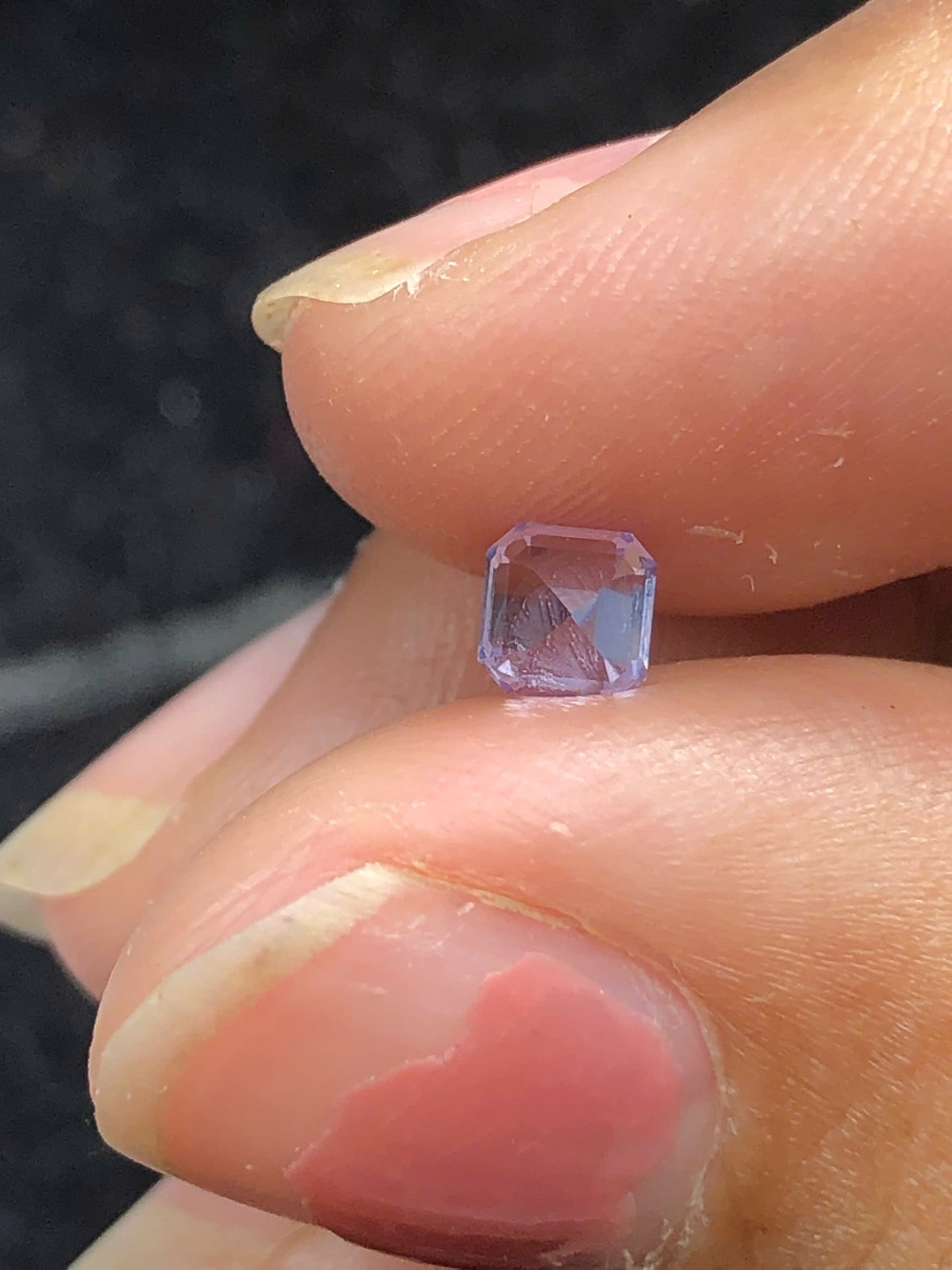 Natural Bluish white Spinel LucYen 0.48ct - 30112503