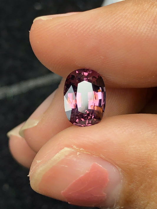 Natural Dark Purple spinel LucYen 2.26ct - 05122504