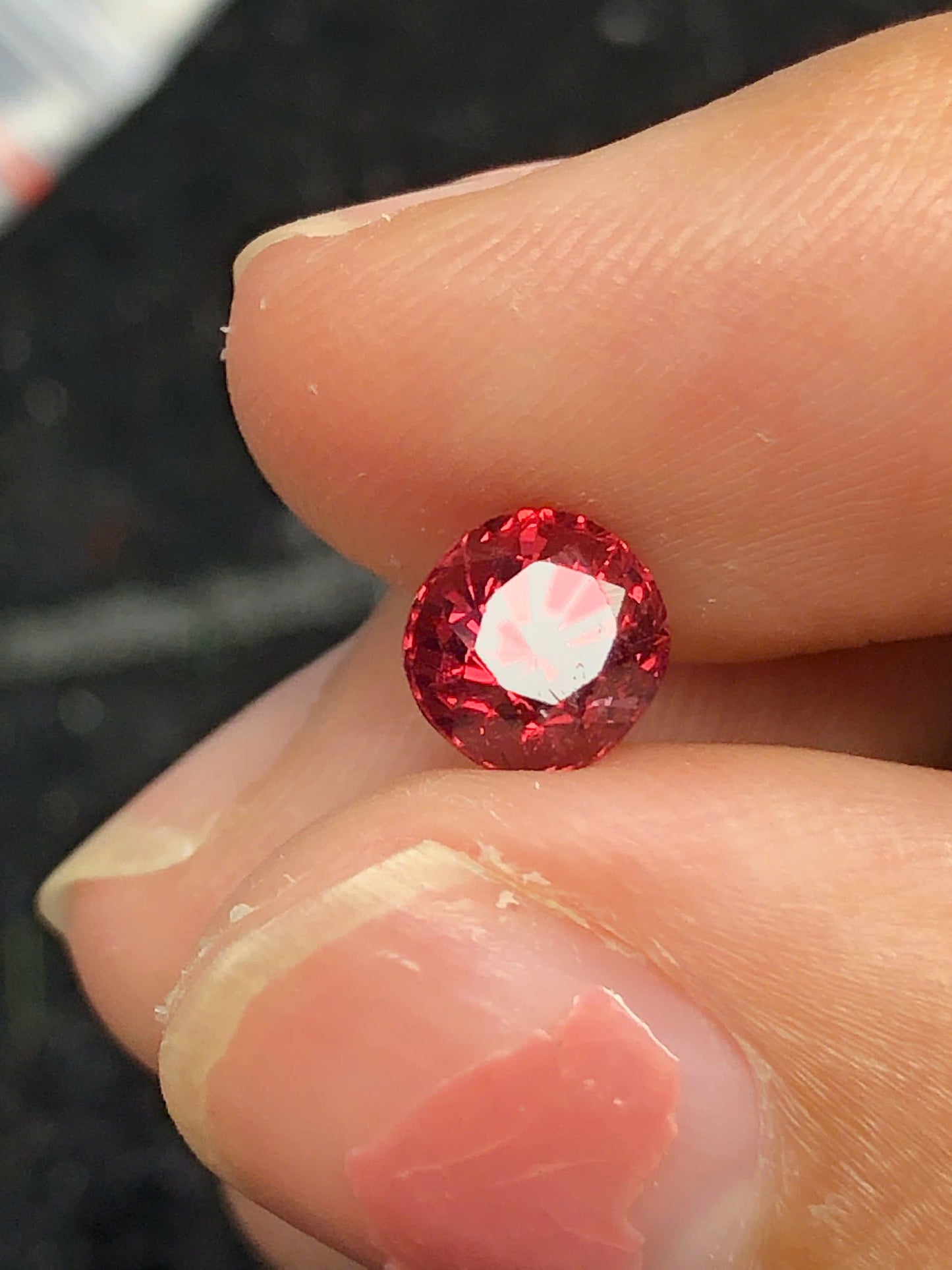 Natural Red spinel LucYen 1.41ct - 05122507