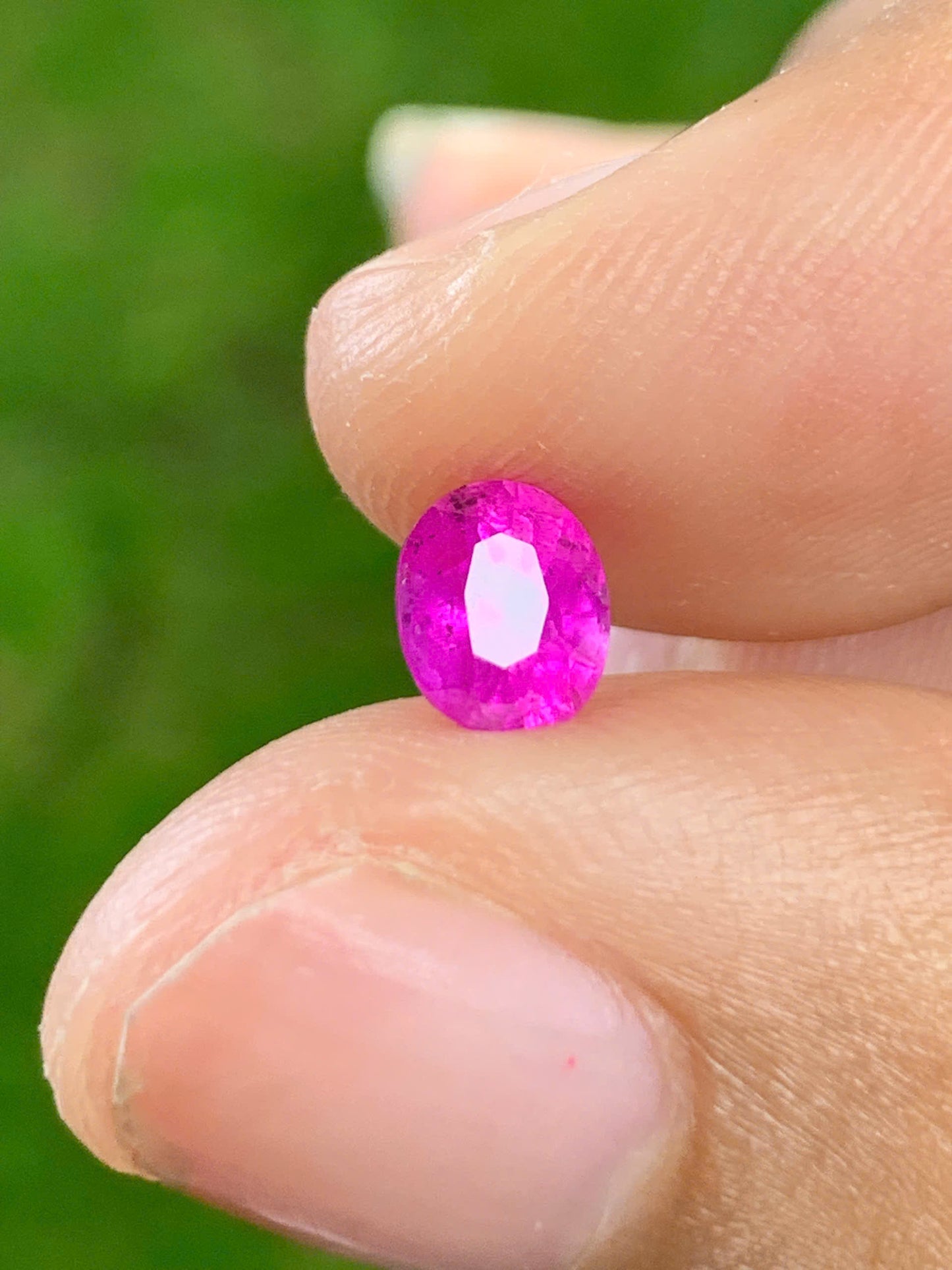 0.845ct of Ruby LucYen _ 18072505