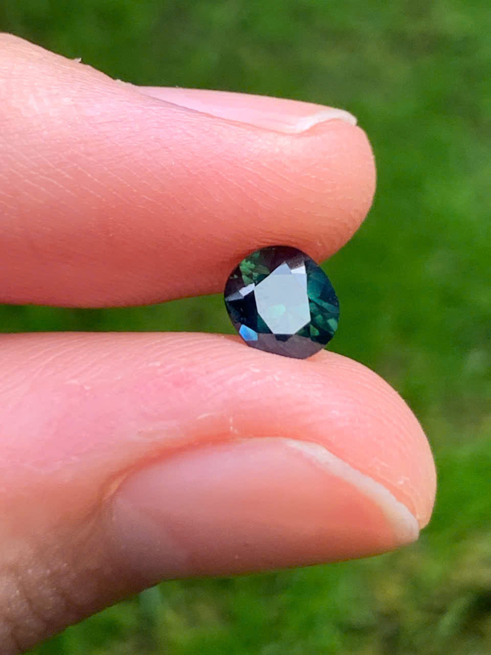 Green sapphire PhanThiet _ 31072522