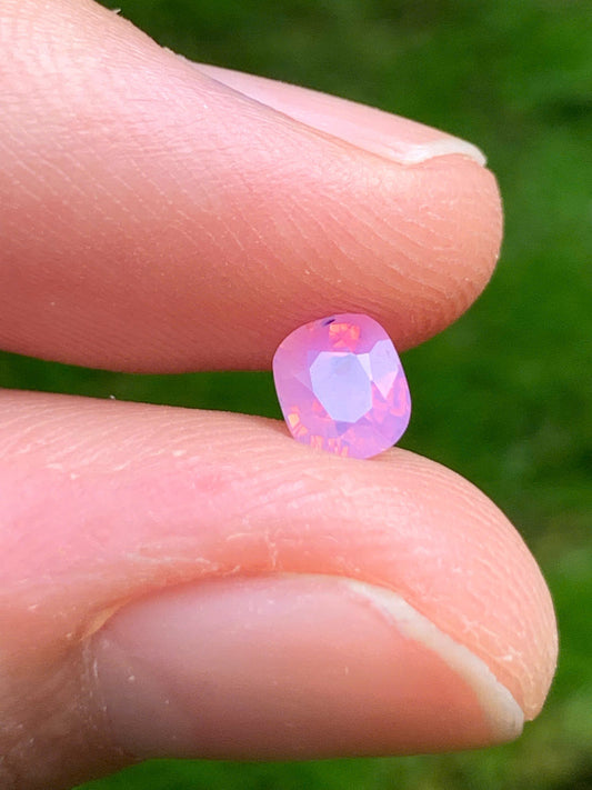Natural pink sapphire LucYen _ 29072568