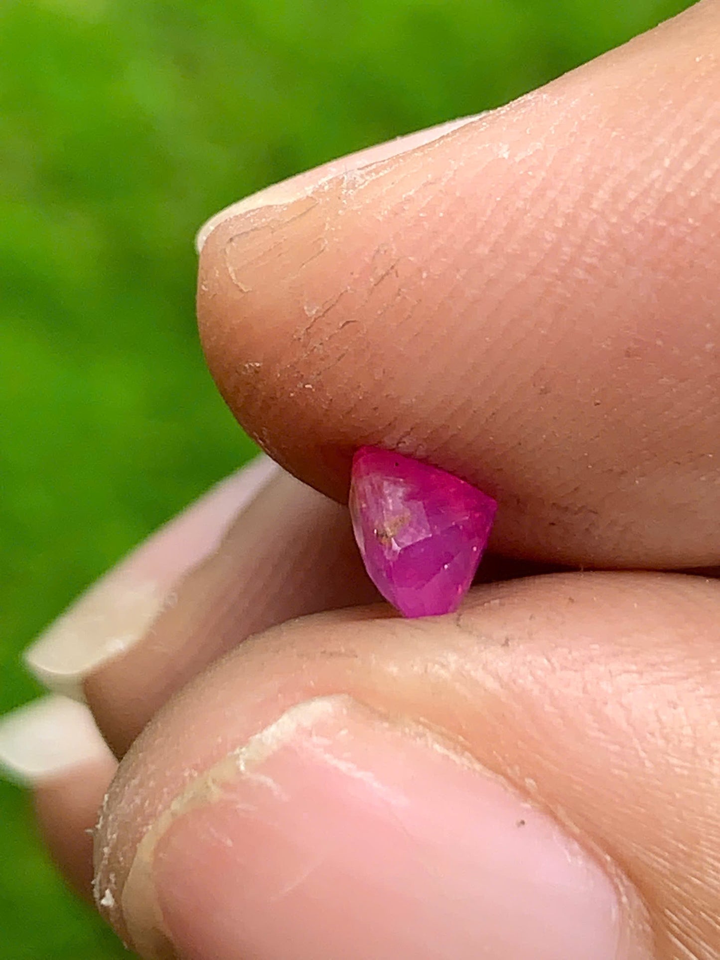 Natural pink sapphire LucYen _ 29072506