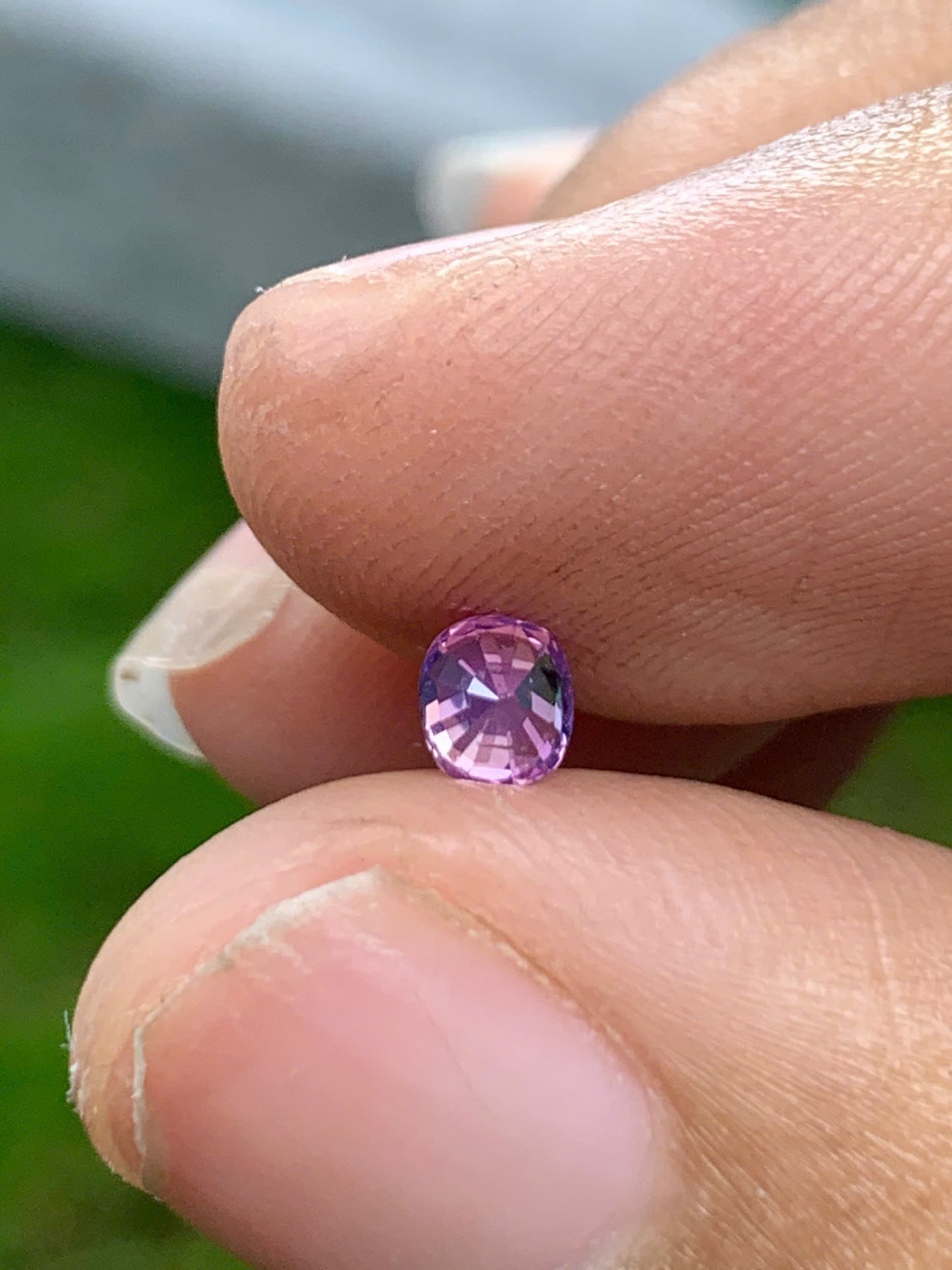 Natural Purple sapphire LucYen _ 29072516