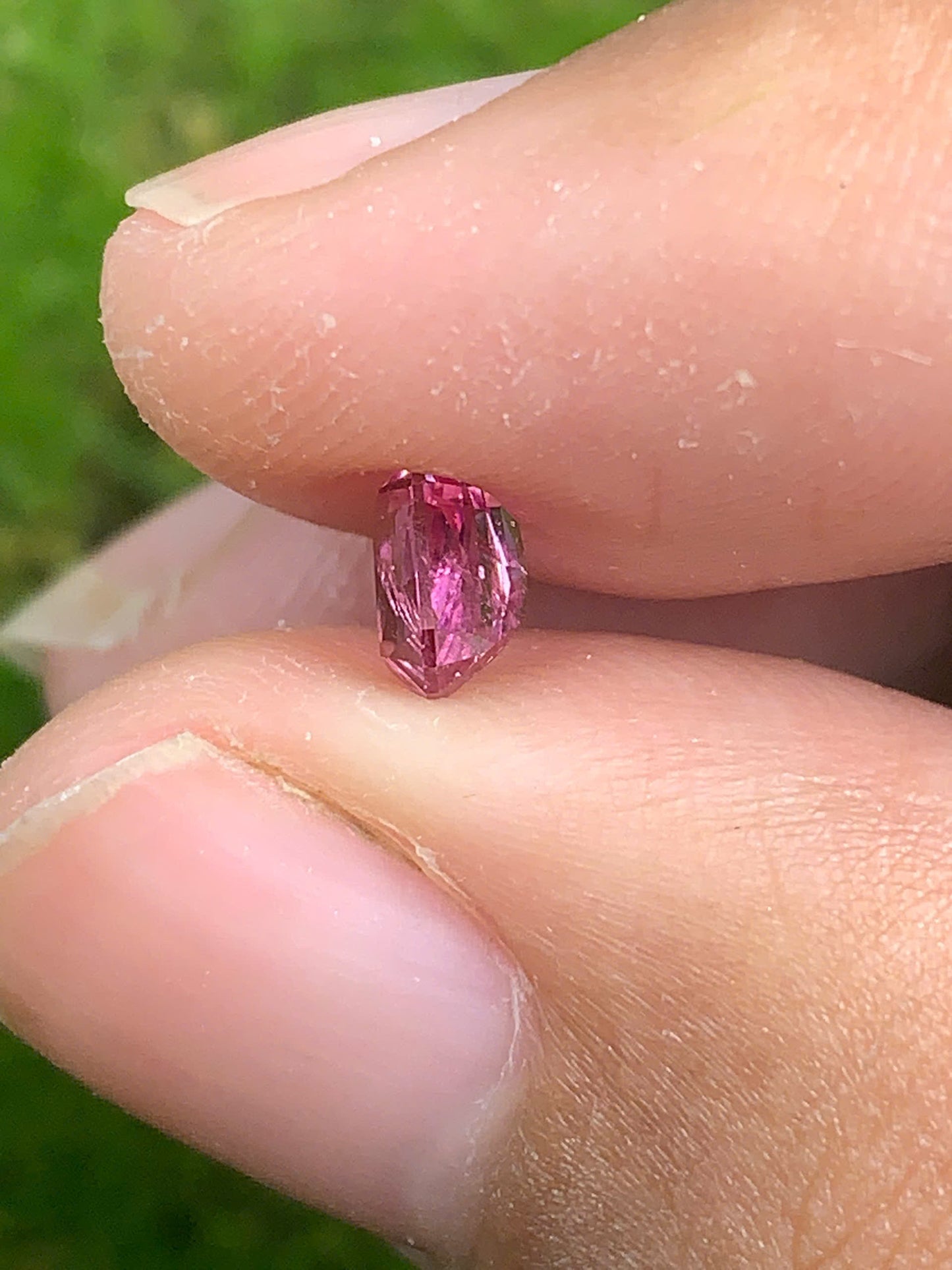 Natural Pink spinel LucYen _ 29072501