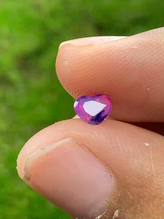 Natural purplish pink silky sapphire LụcYên  0.49ct_ 06082503