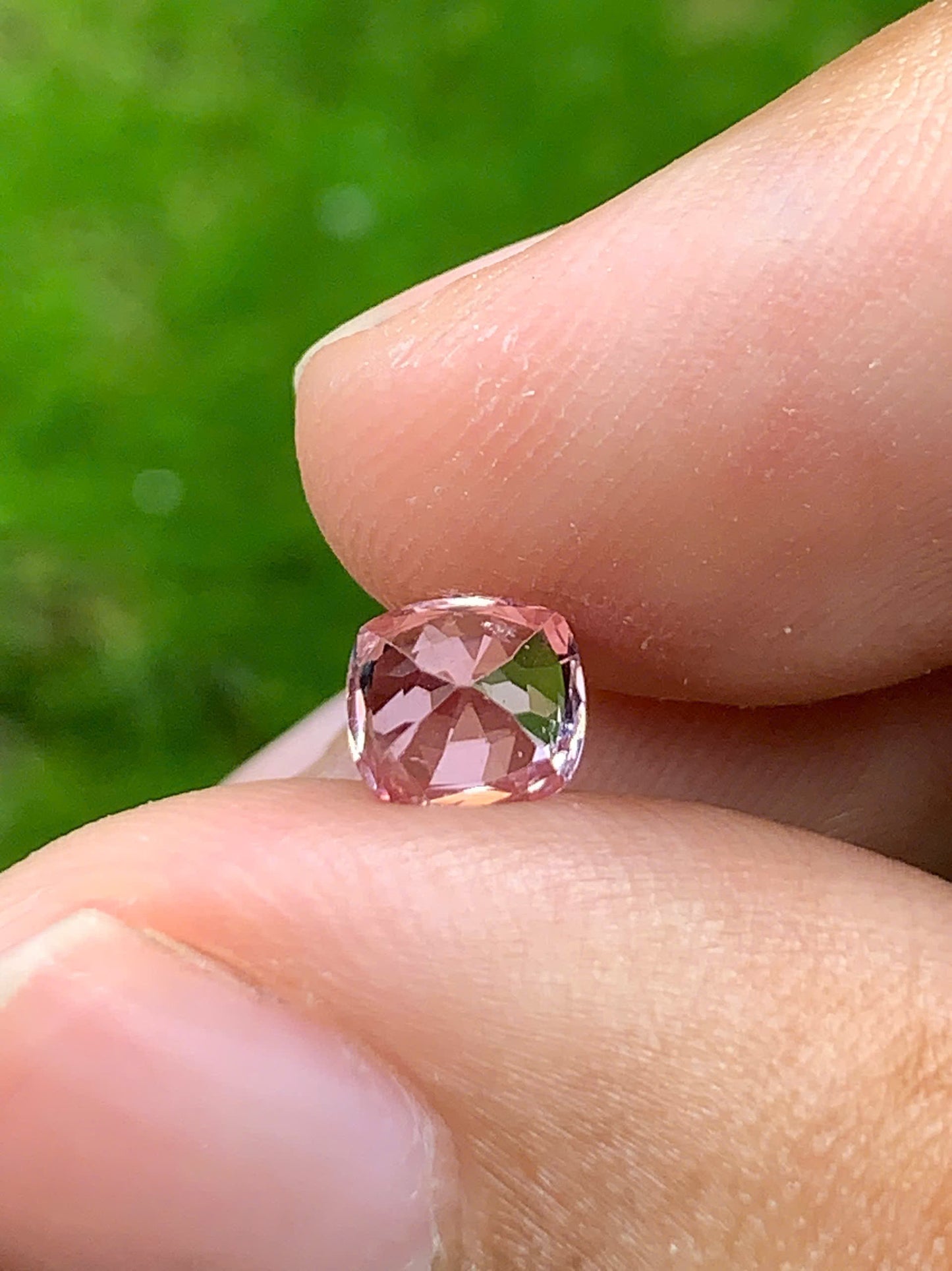 Natural Pinkish orange spinel LucYen _ 09082504