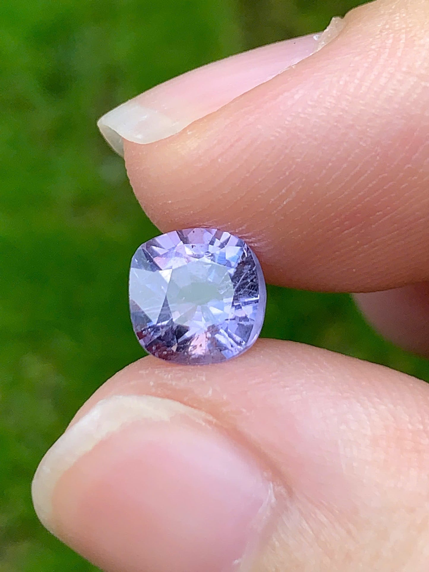 Natural Purplish Blue spinel LucYen _ 09082502