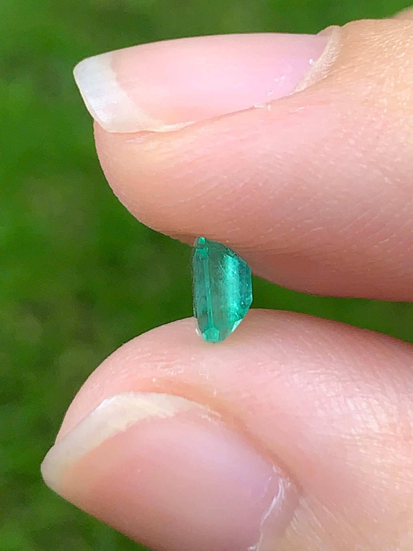 Natural emerald Columbia _ 09082511