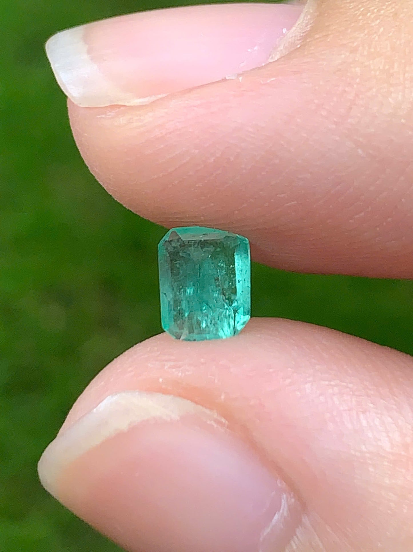 Natural emerald Columbia _ 09082511