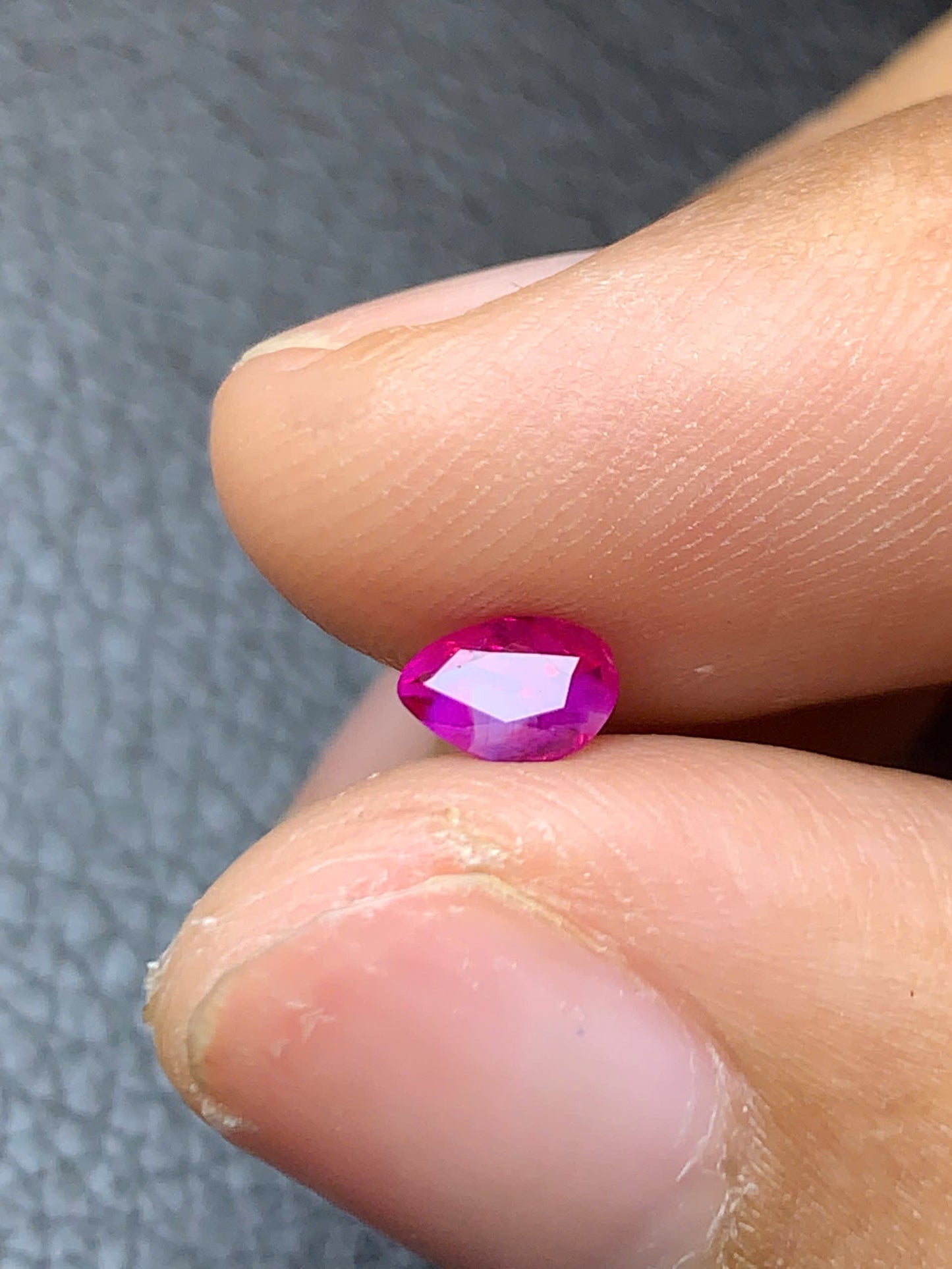 Natural Ruby Luc Yen 0.37ct - 06072506