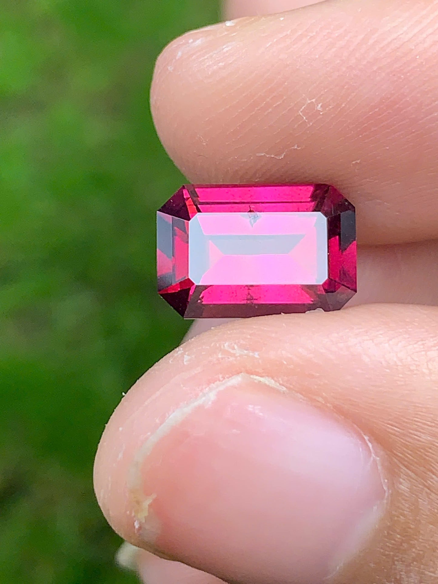 Natural Garnet 3.14ct - 08072514