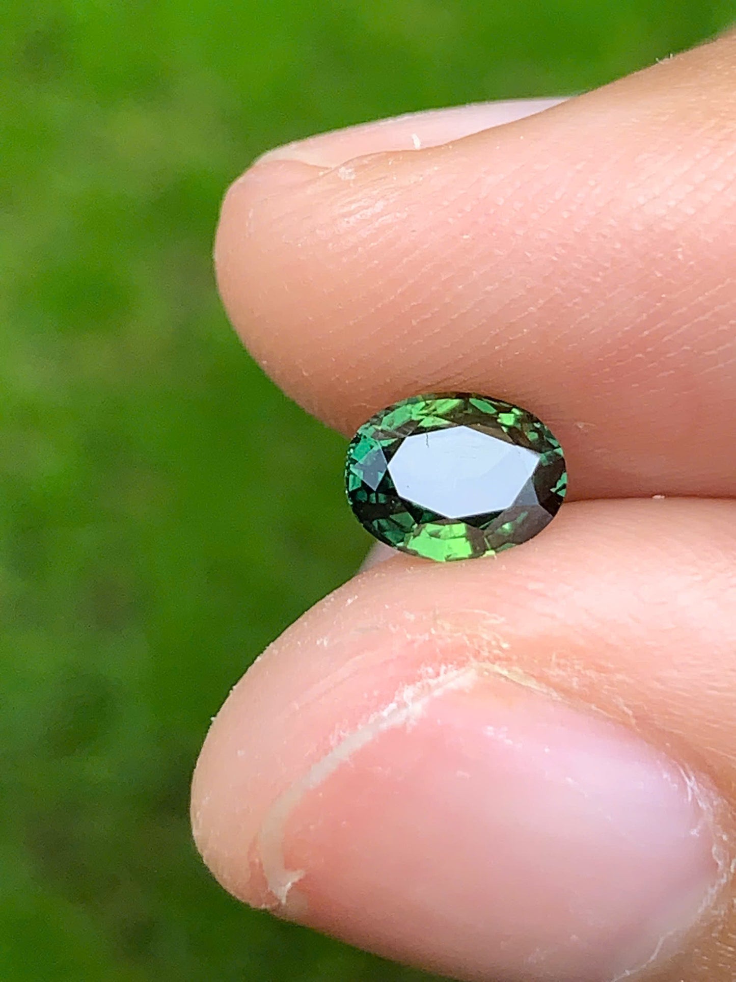Natural Green Sapphire Luc Yen 1.0ct - 12072525