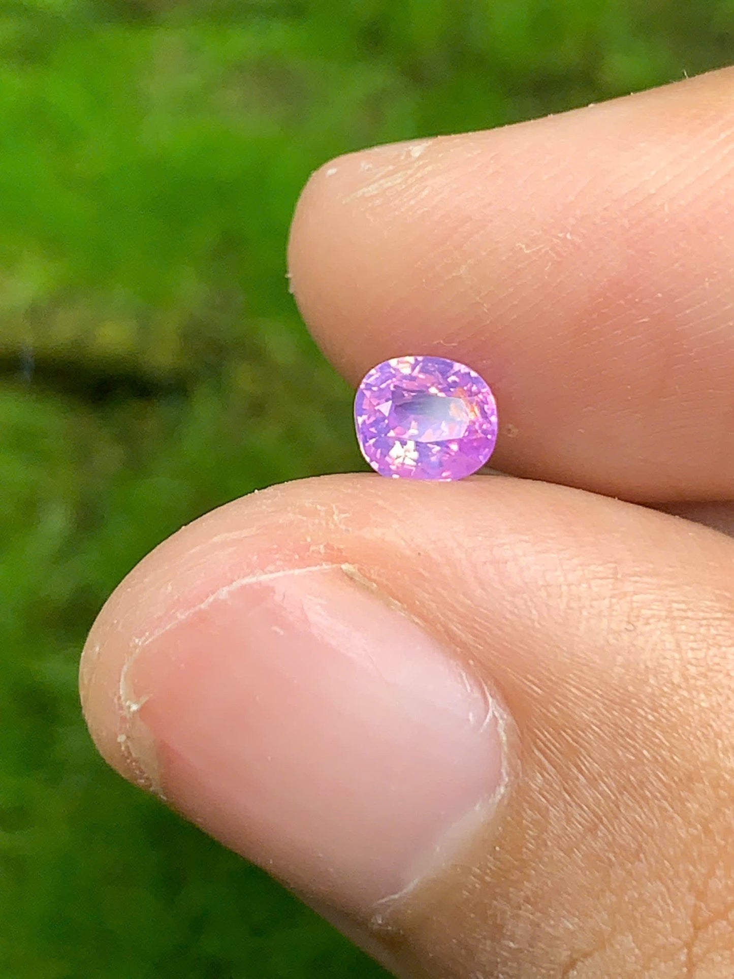 Natural Purplish Pink Sapphire Luc Yen 0.5ct - 16072505