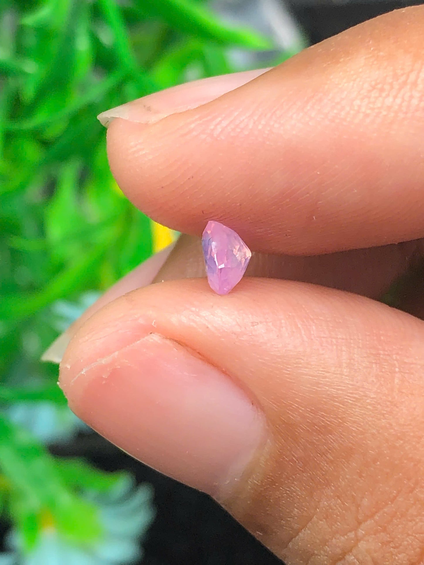 Natural purple silky sapphire LụcYên 0.54ct_ 25122502