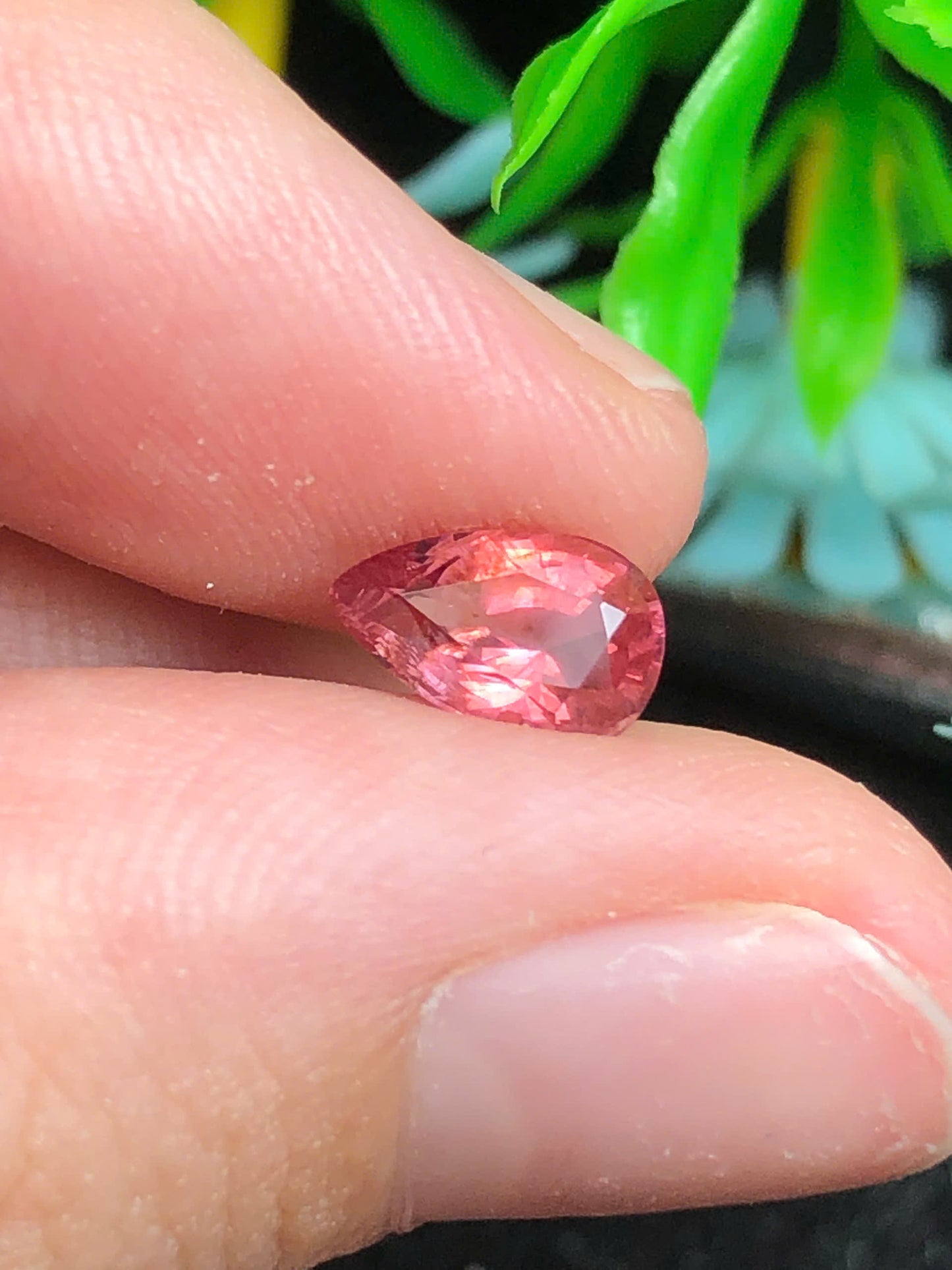 Orange Red Spinel Luc Yen 0.59ct - 12072544