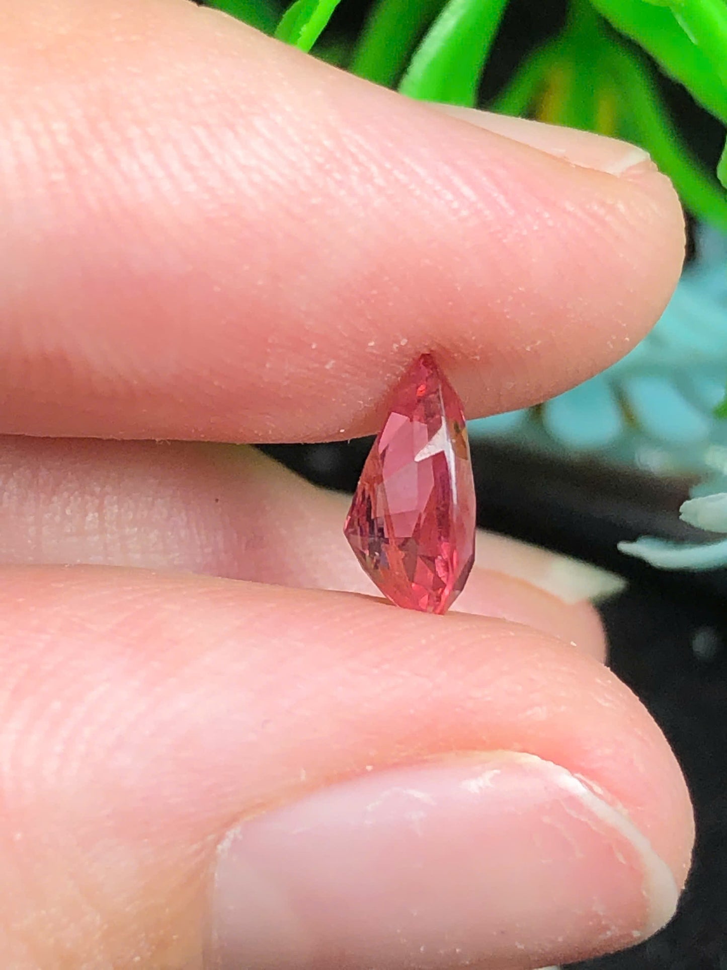 Orange Red Spinel Luc Yen 0.59ct - 12072544