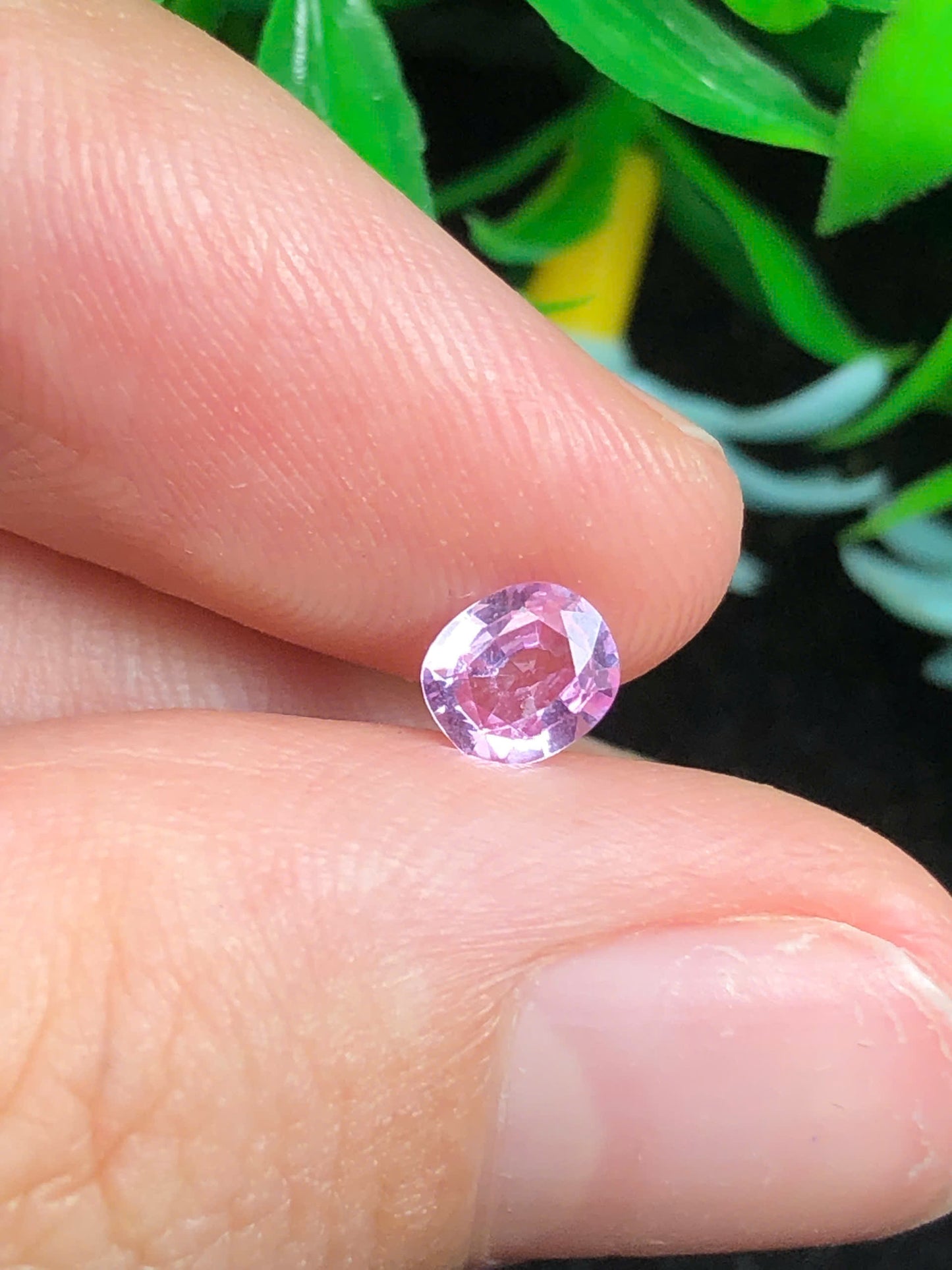 Natural Pink Sapphire Luc Yen 0.4ct - 17072510