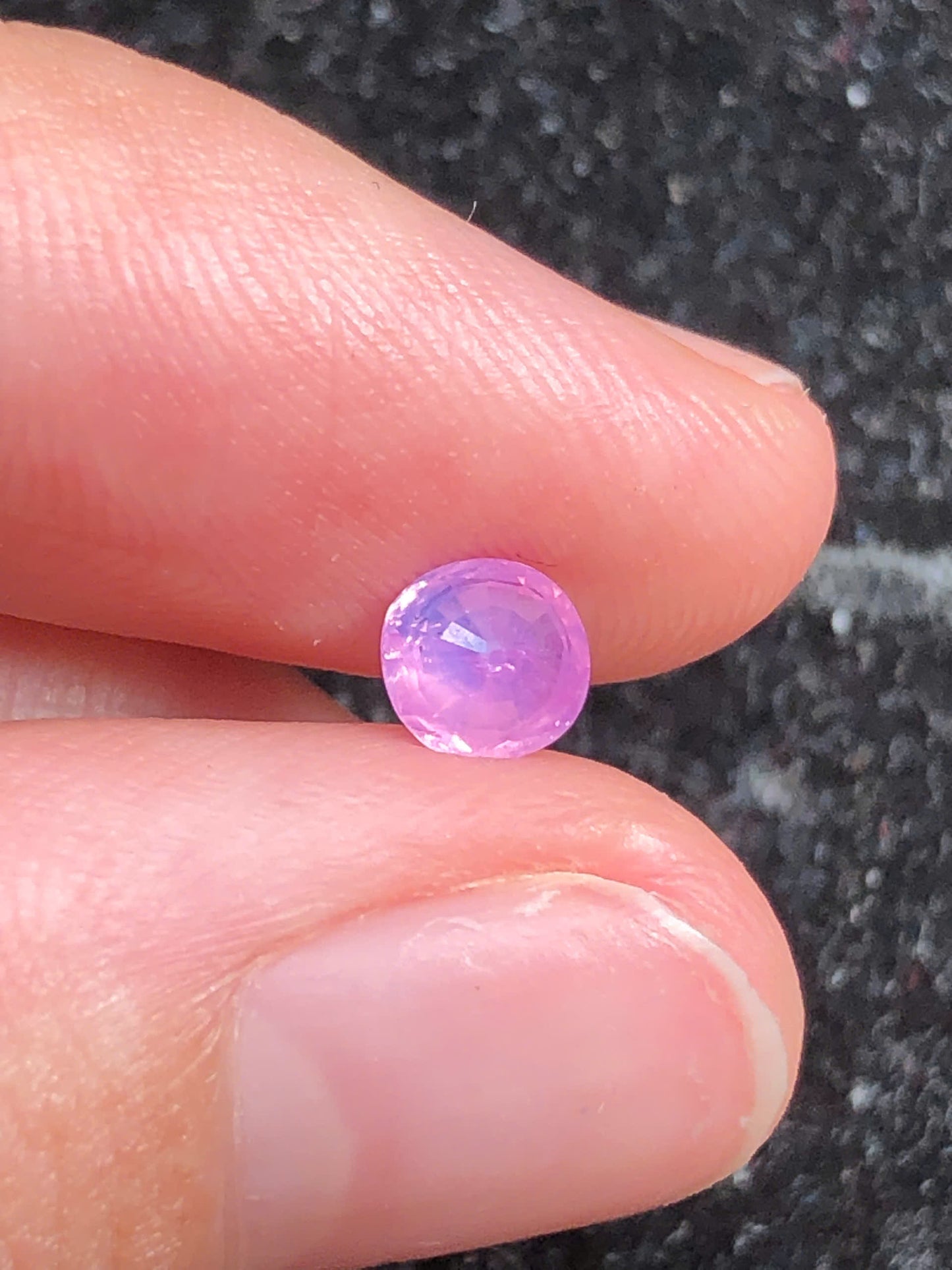 Natural Purplish Pink silky Sapphire Luc Yen 0.62ct - 17072535