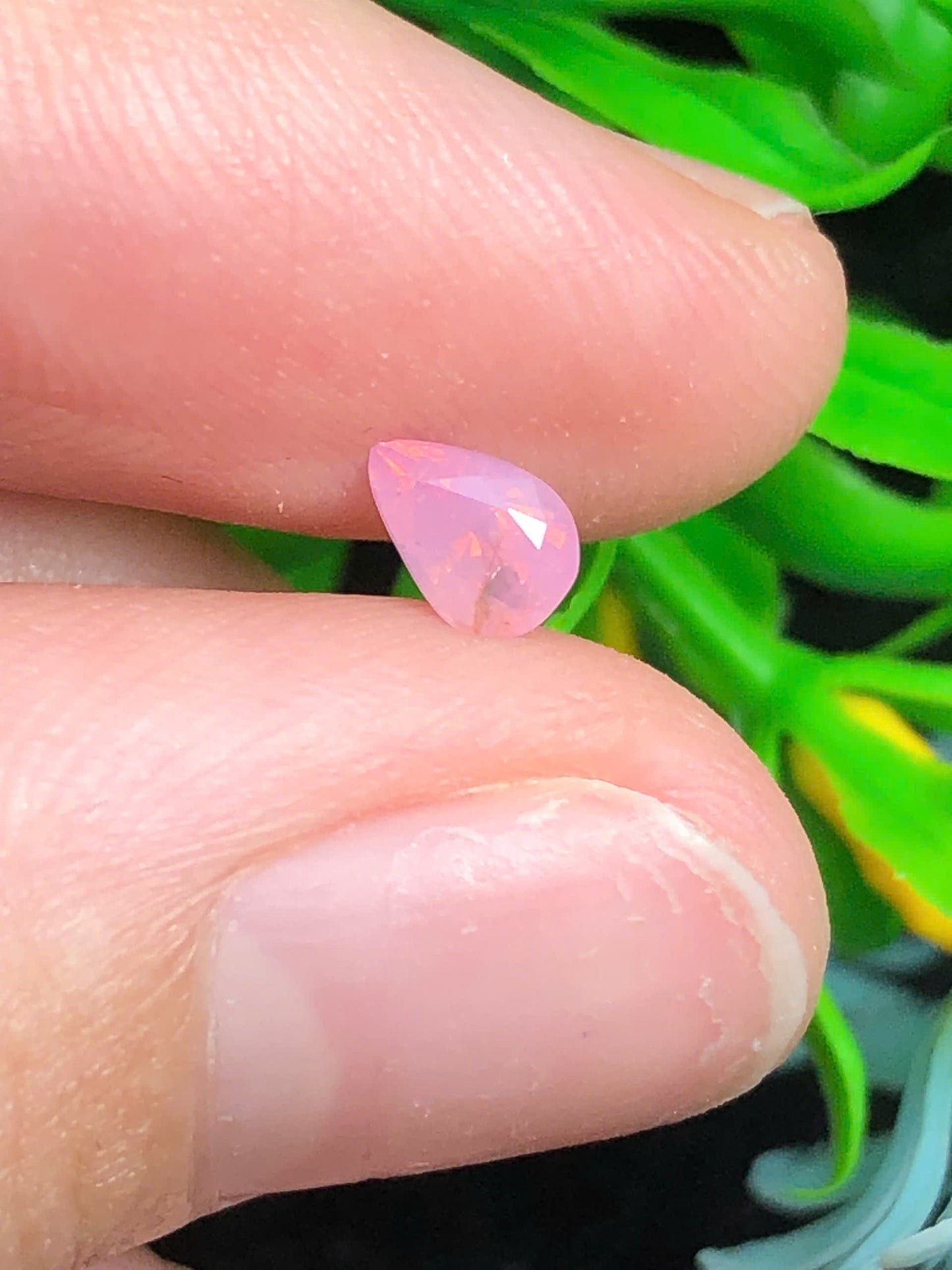 Natural orangish pink Sapphire Luc Yen 0.49ct - 17072517