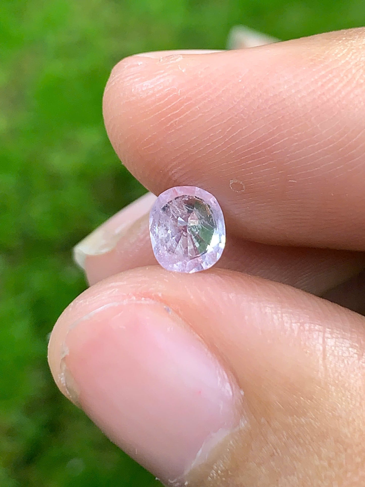 Natural White Sapphire Luc Yen 0.78ct - 17072505