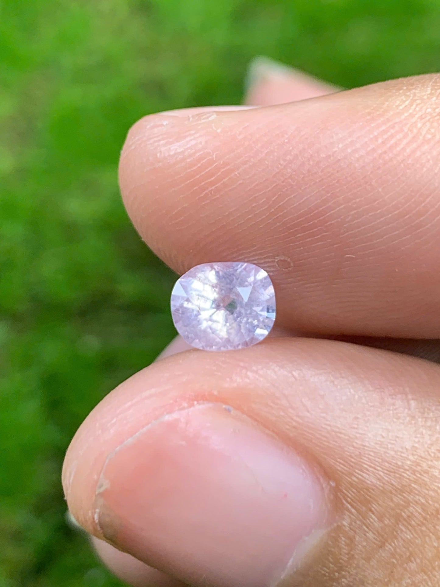 Natural White Sapphire Luc Yen 0.78ct - 17072505