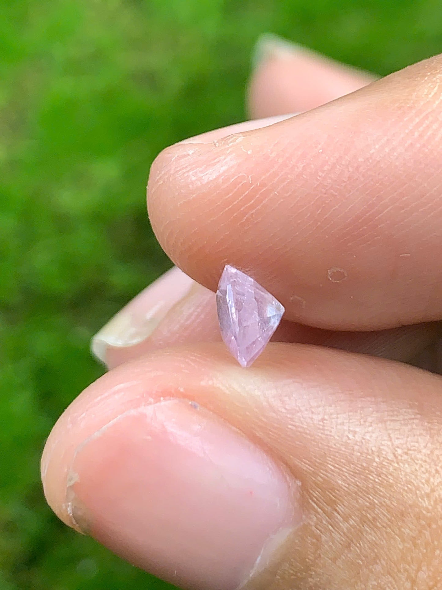 Natural White Sapphire Luc Yen 0.78ct - 17072505