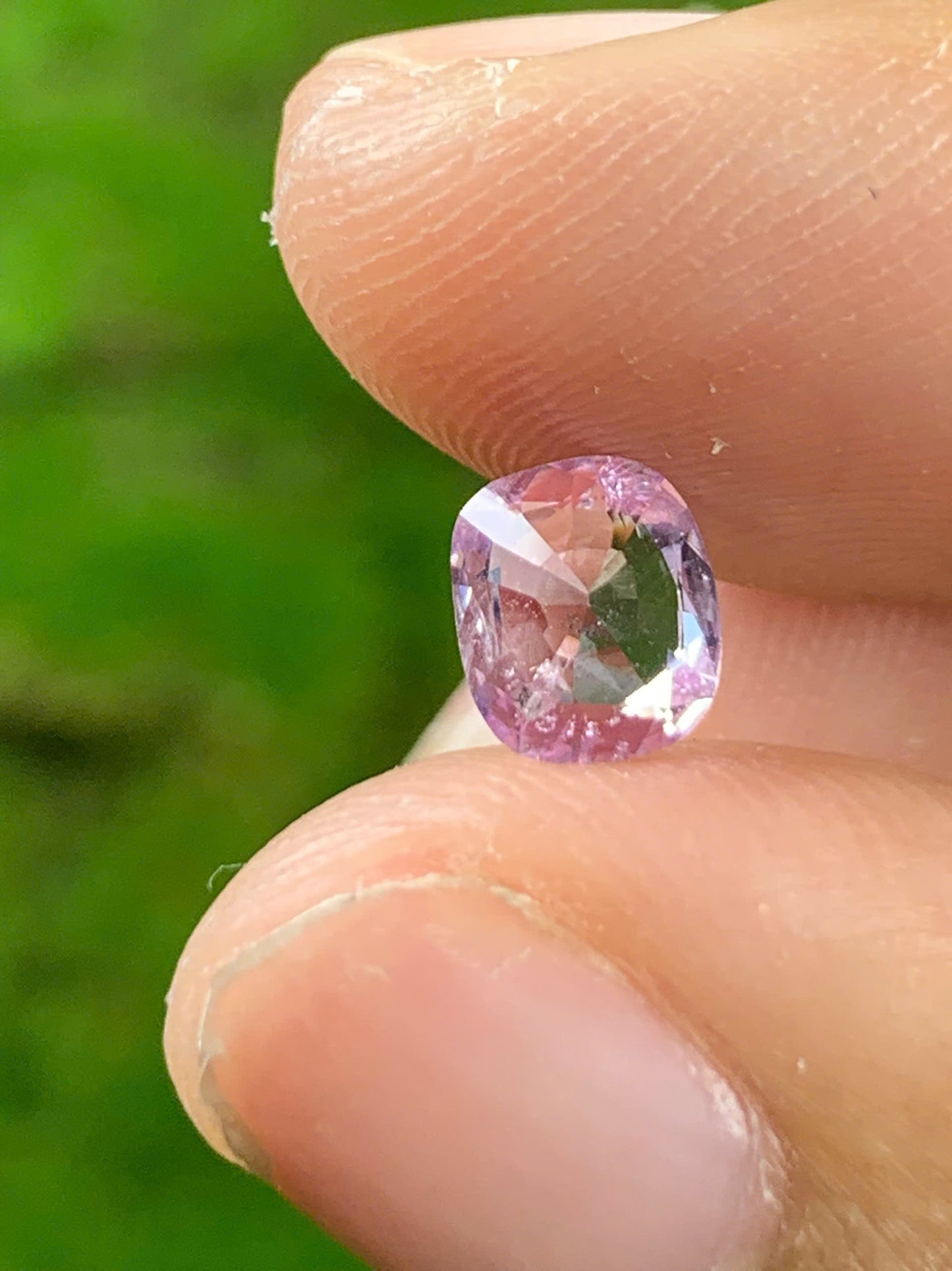 Natural Light Pink Sapphire LucYen 1.01ct - 29072529